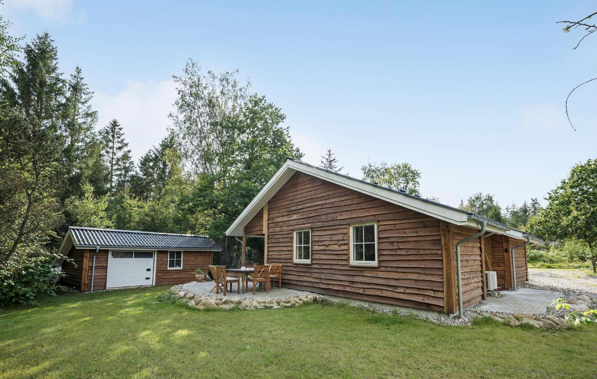 3 Bedroom Gorgeous Home In Skals view 4