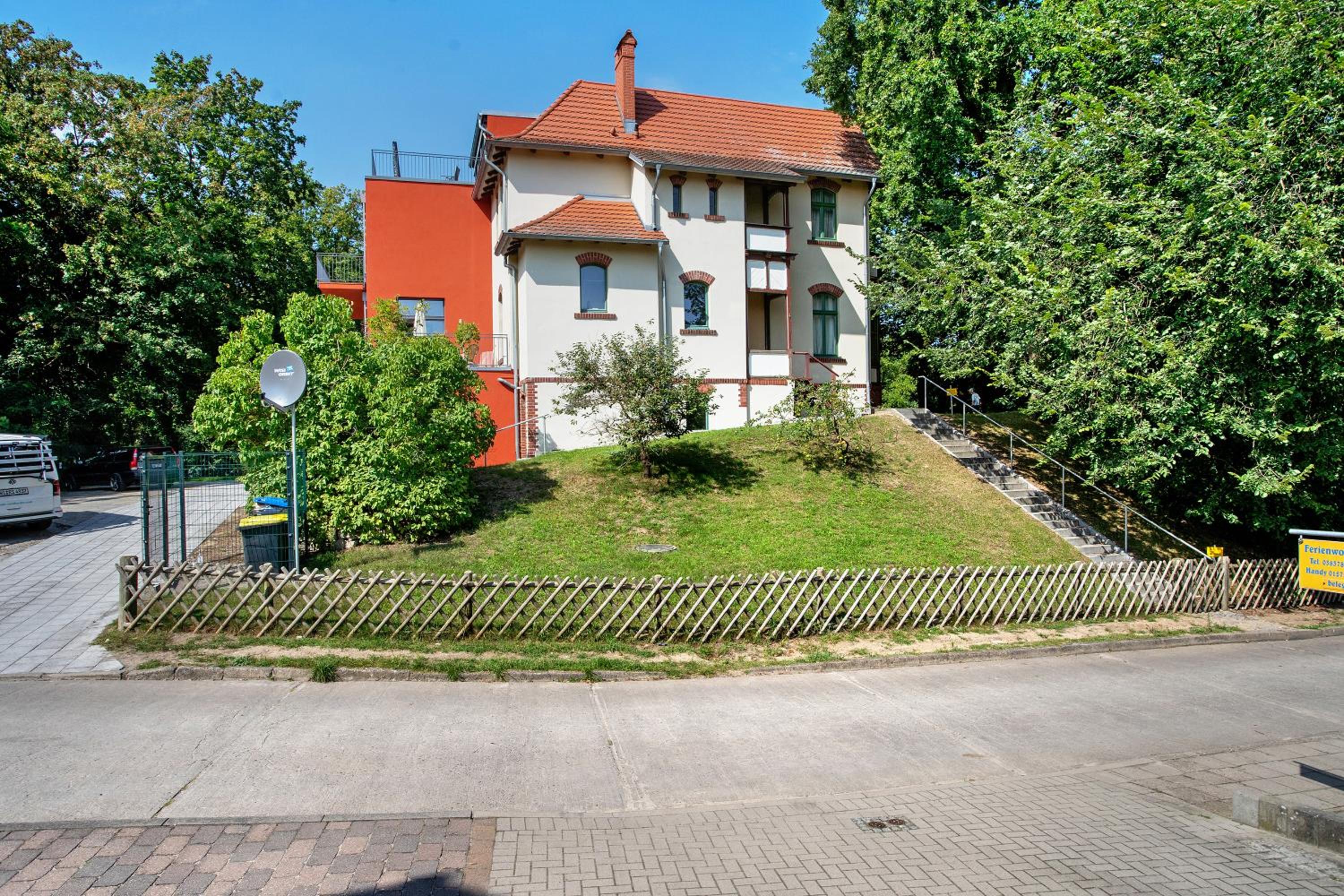 Traumschlößchen 100 m vom Strand