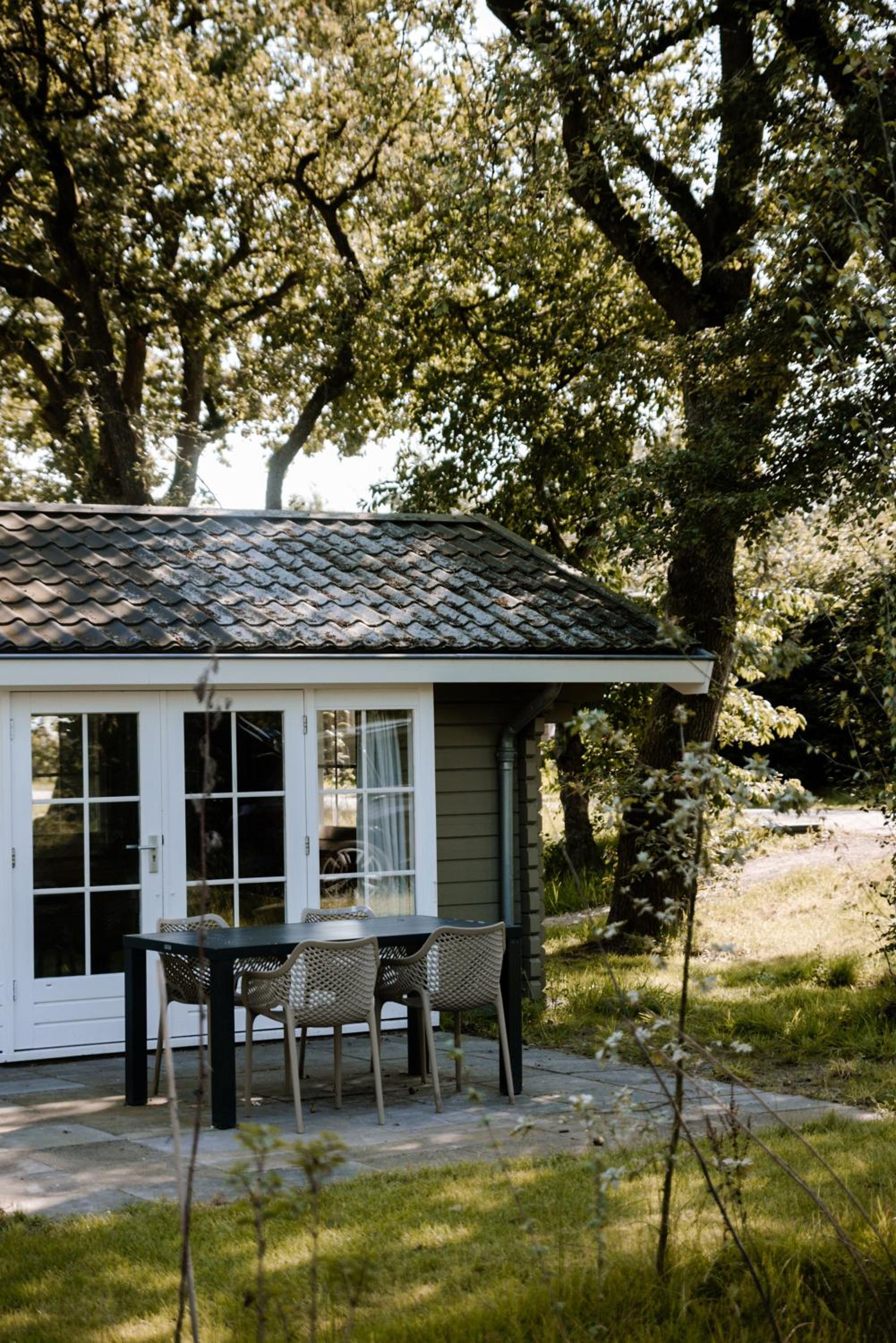 Zweeds Huisje op Camping de Kleine Wereld view 5