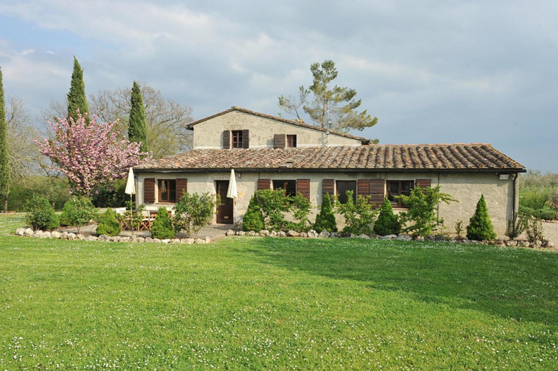 Fattoria Agriturismo Nerbona