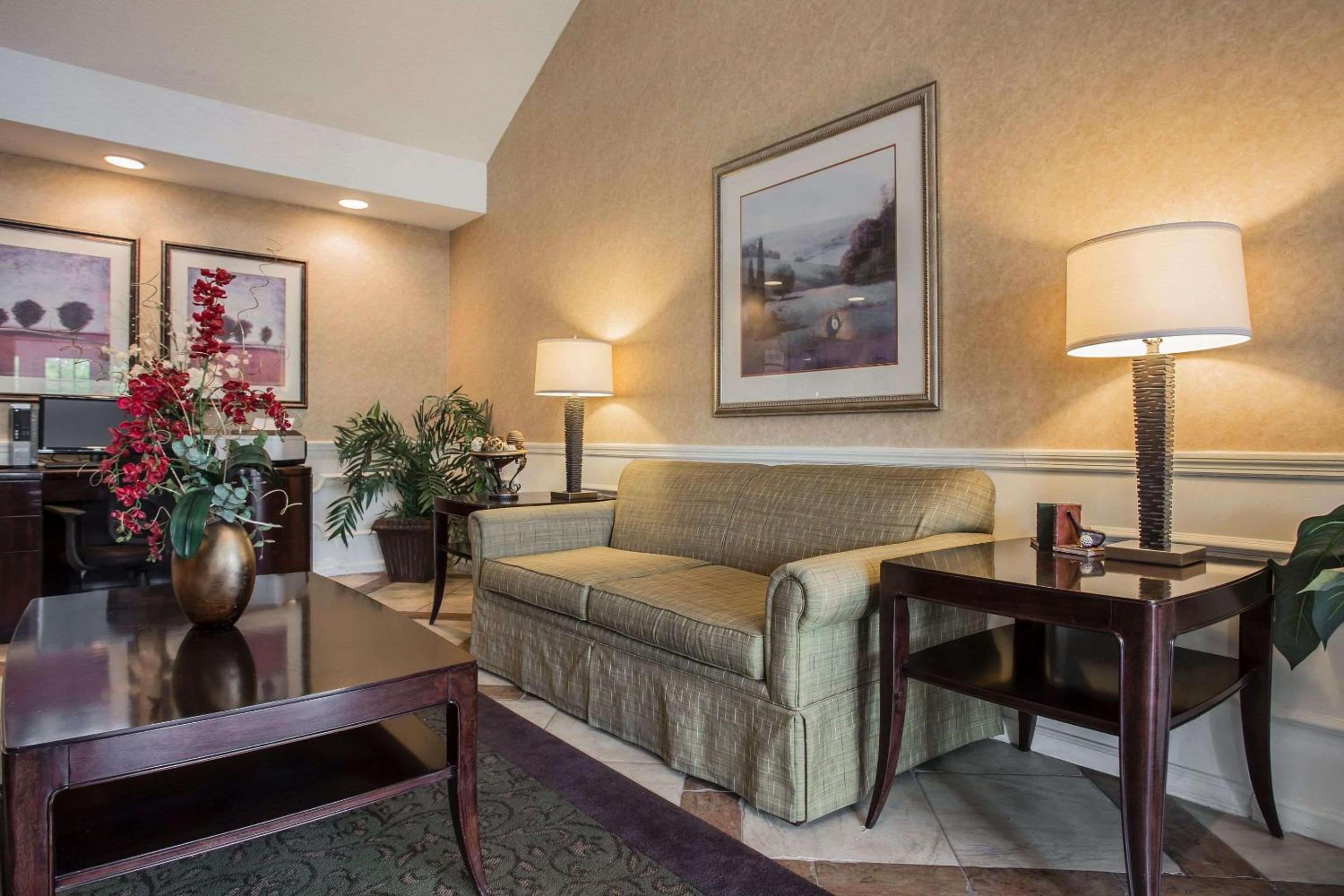 Quality Inn Waynesboro view 5