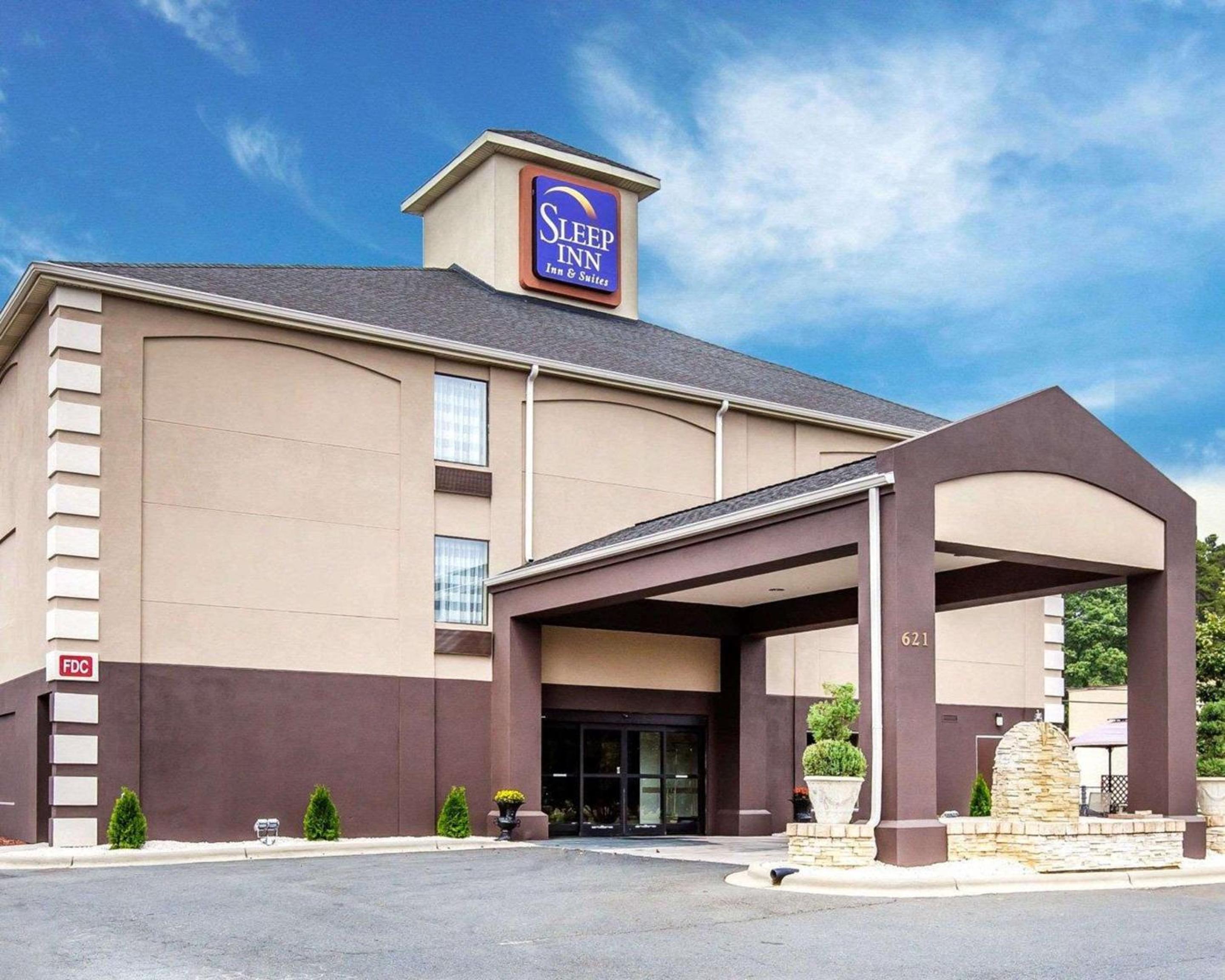 Clarion Pointe Albemarle