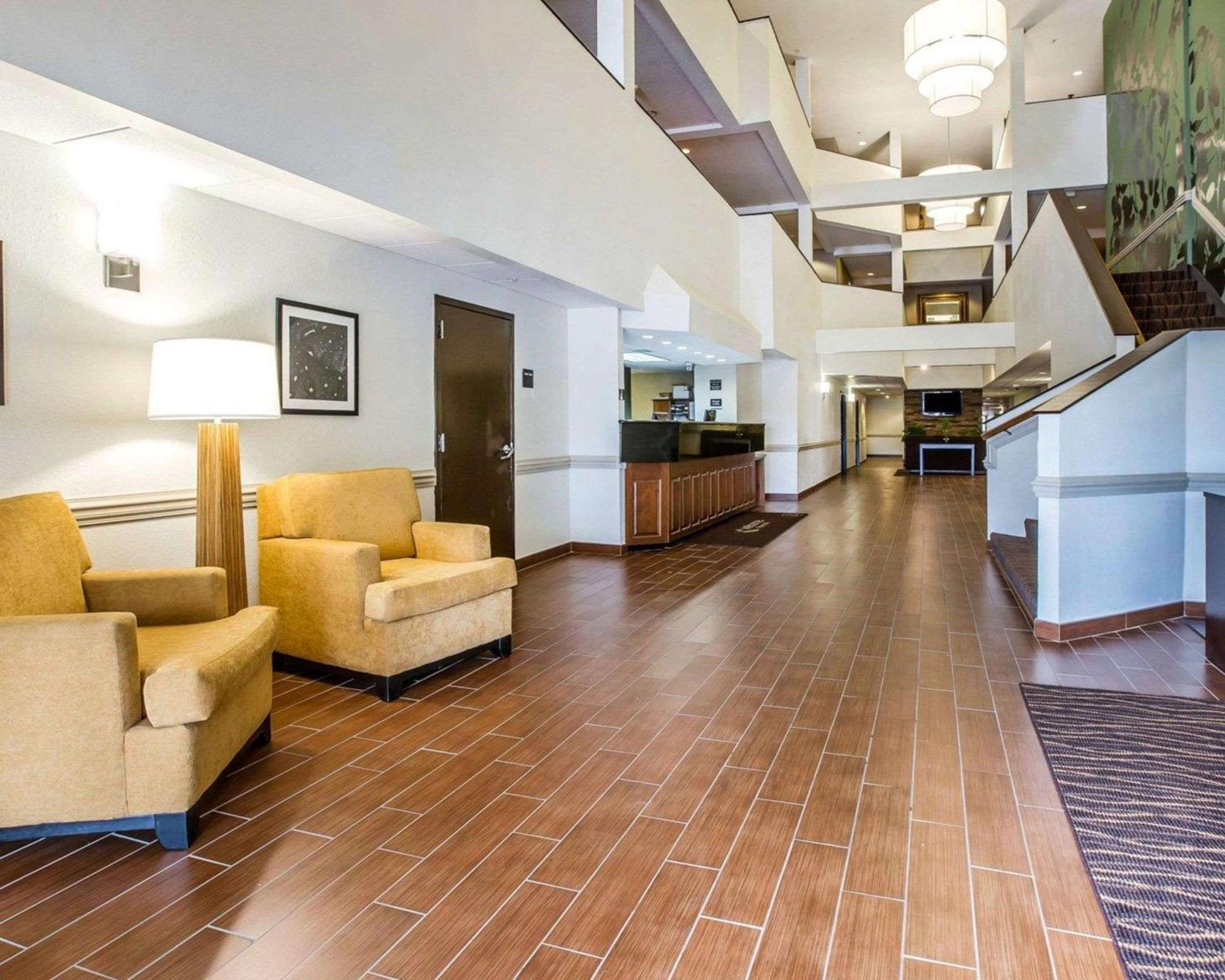 Clarion Pointe Albemarle