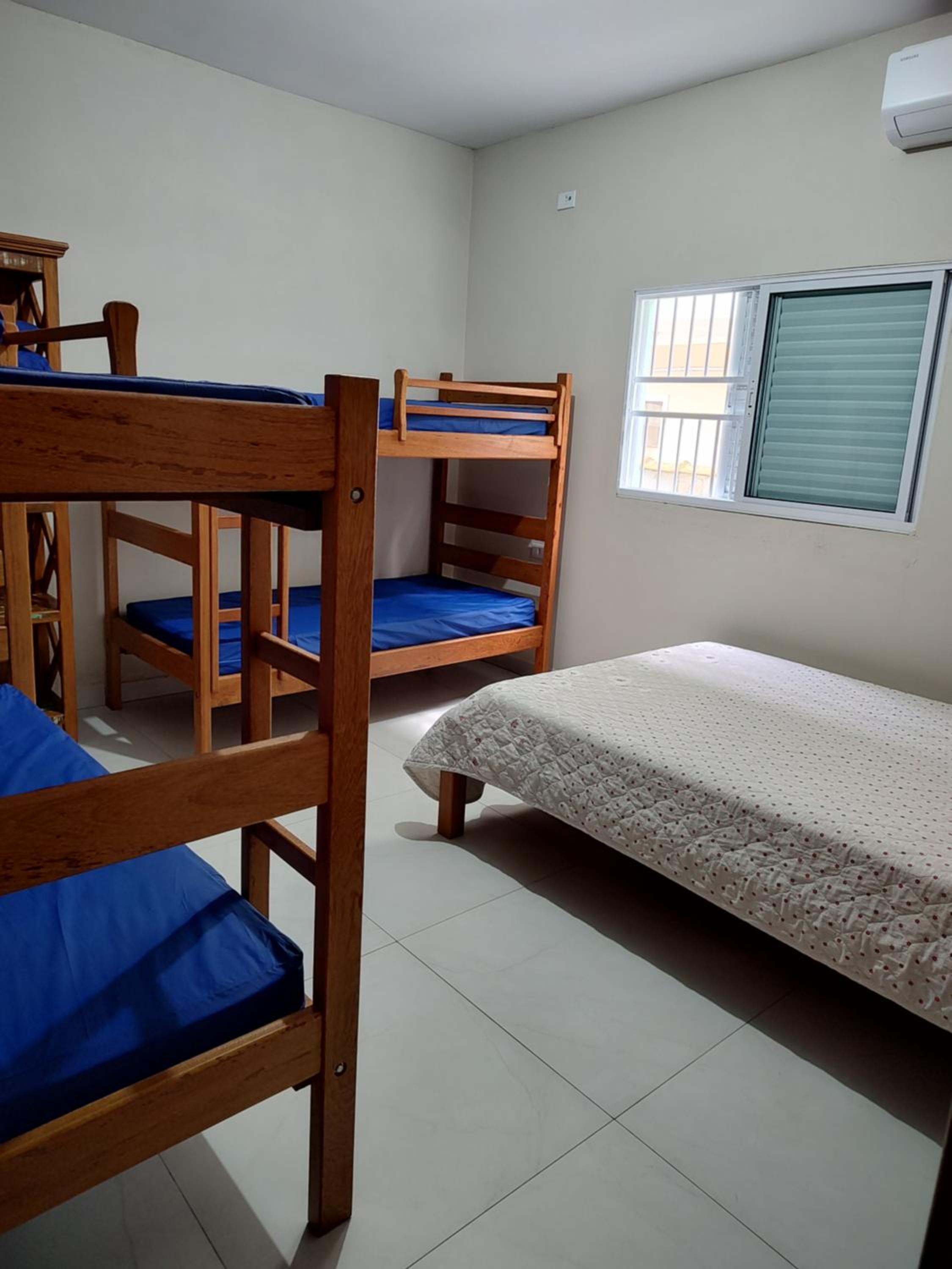 Casa terria praia sol e mar maranduba Ubatuba