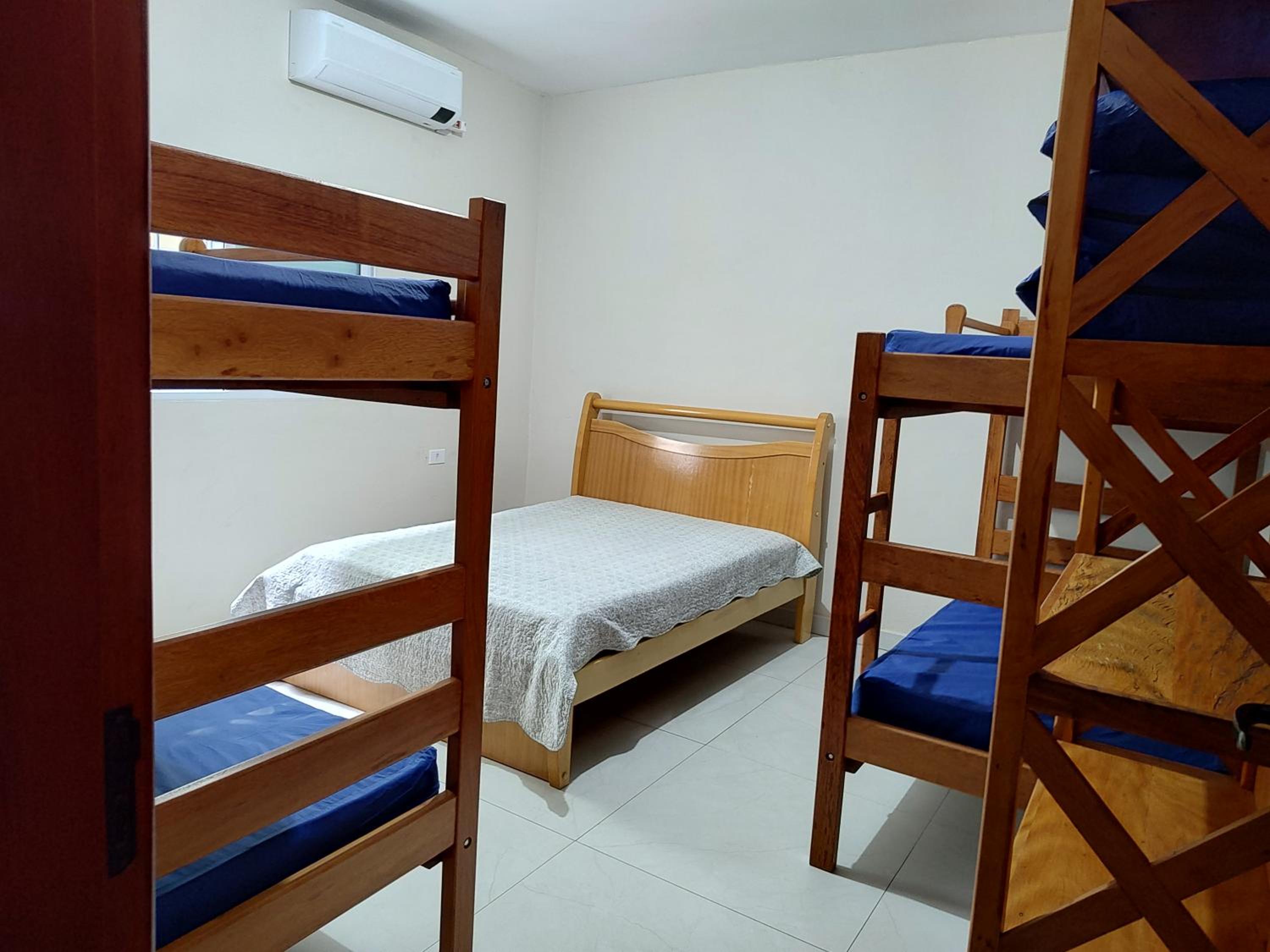 Casa terria praia sol e mar maranduba Ubatuba