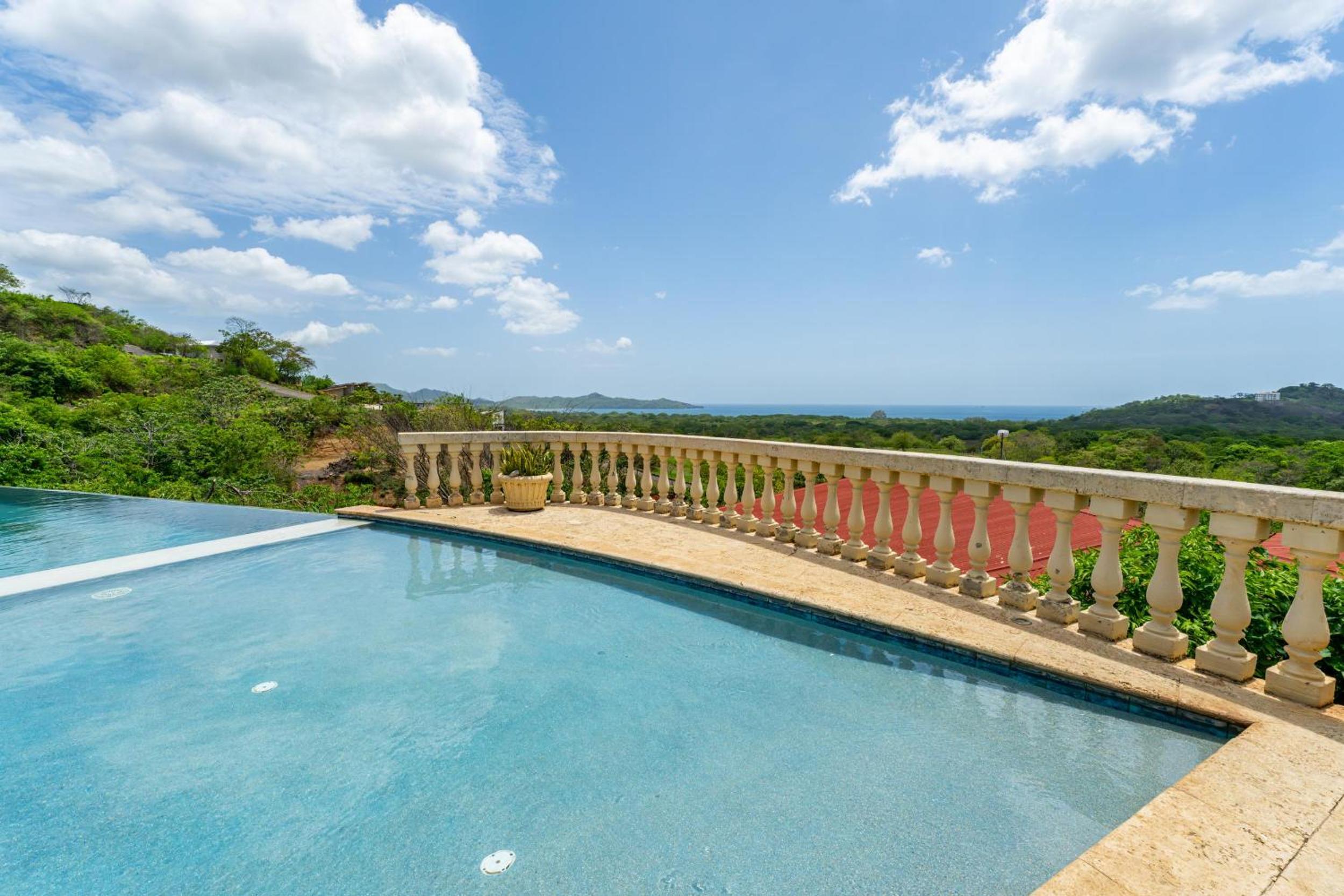 Casa Tranquilo 26B - Beautiful Home With A Private Pool