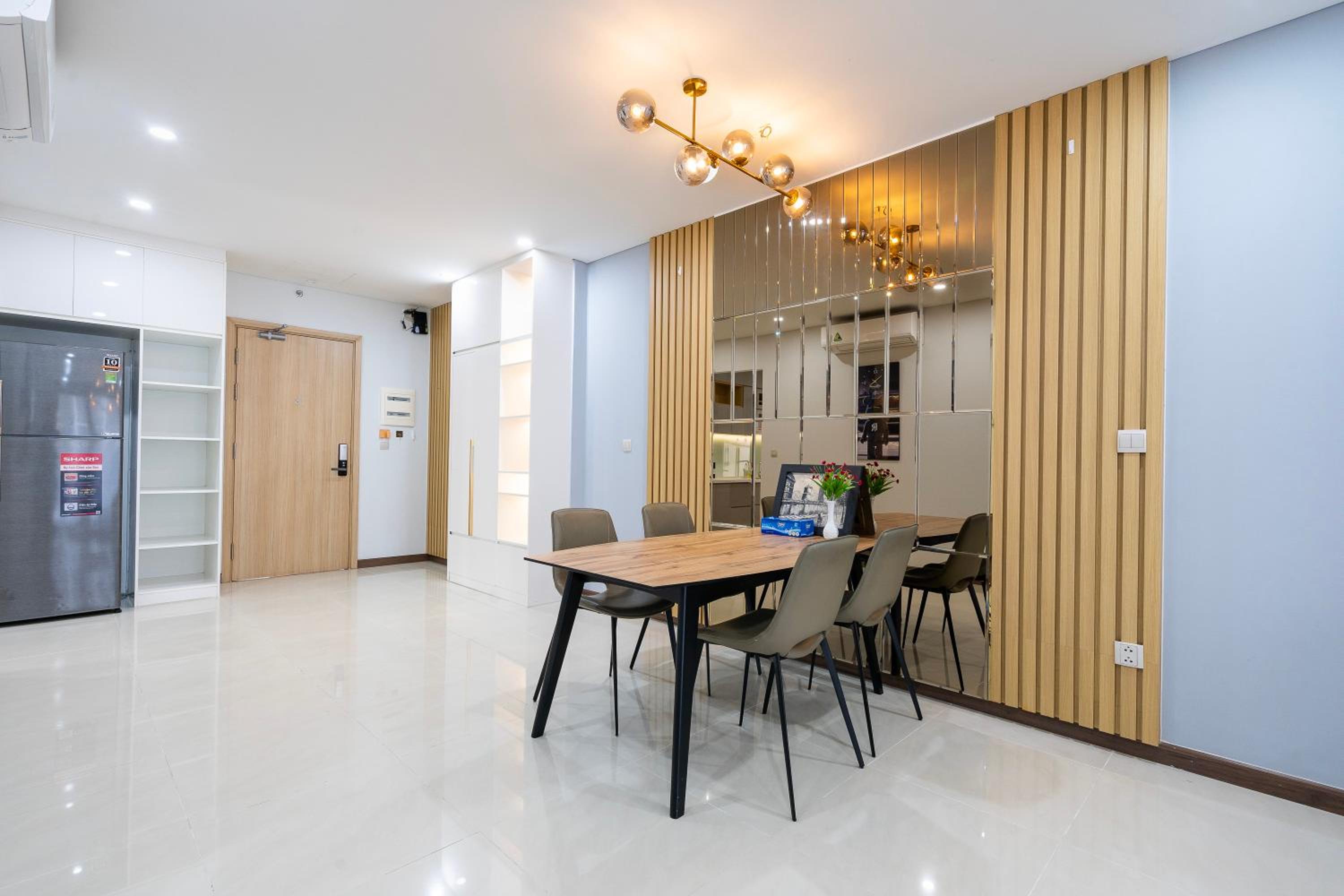 NI HOUSE - HADO CENTROSA 2 PHÒNG NGỦ