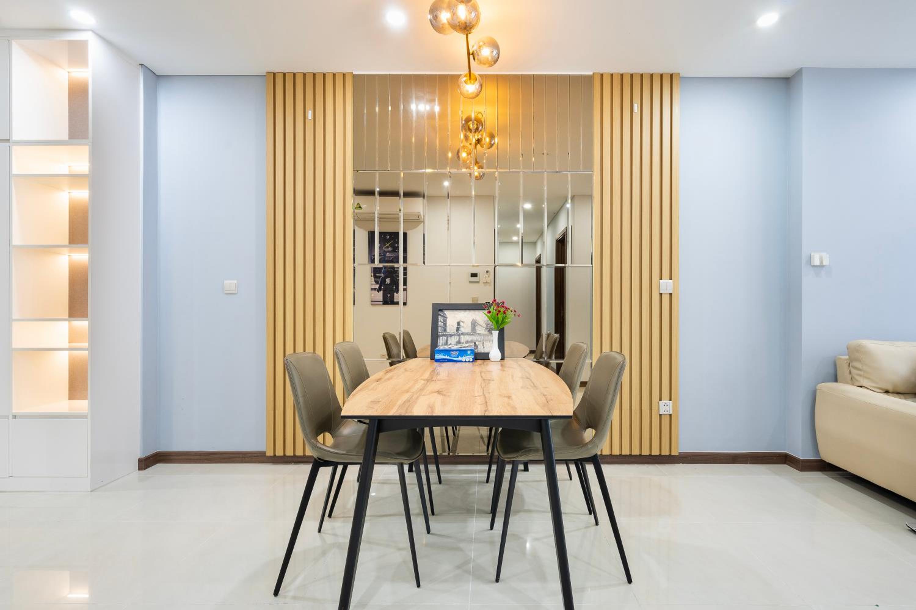NI HOUSE - HADO CENTROSA 2 PHÒNG NGỦ