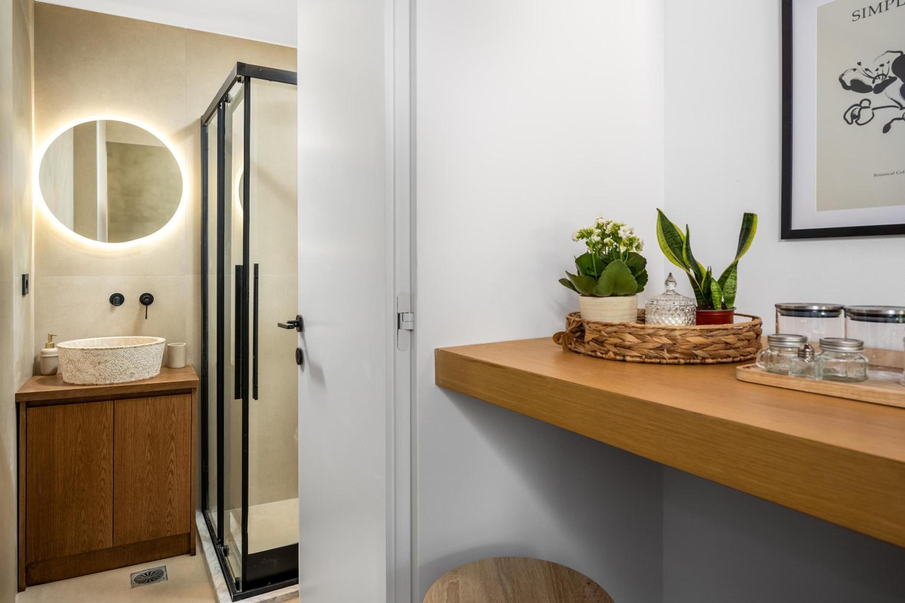 Aroha Apartments