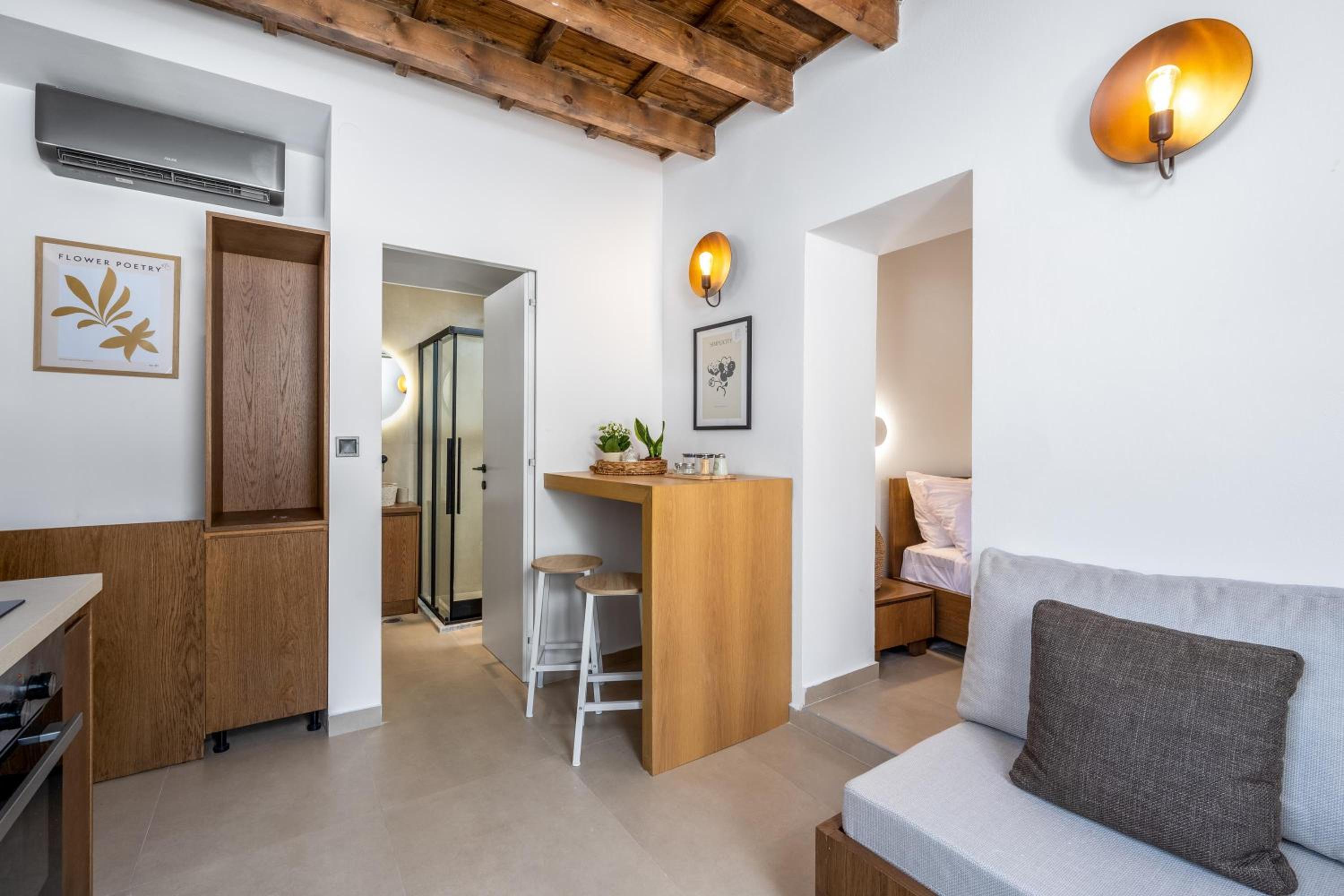 Aroha Apartments