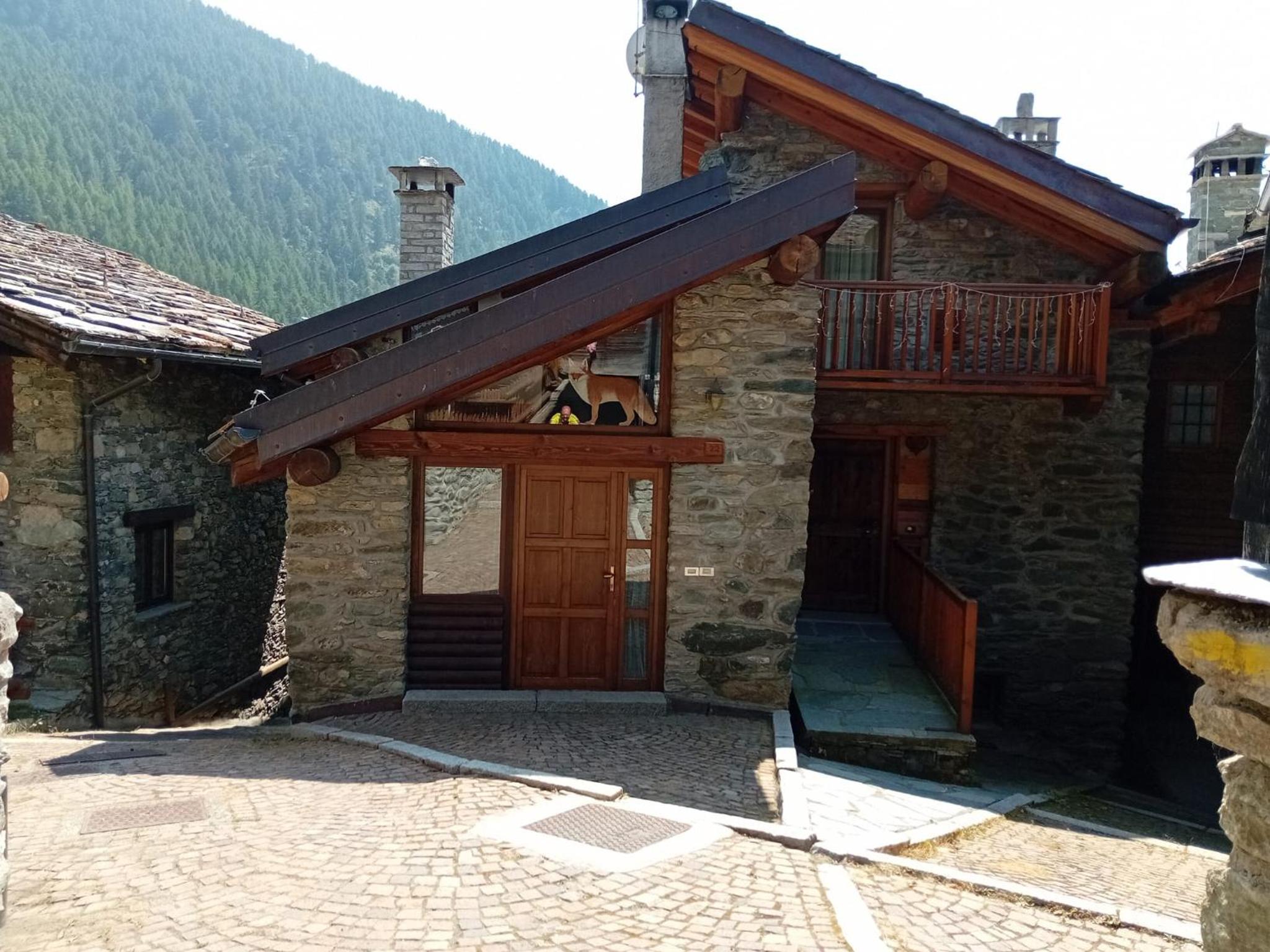 Appartamento incantevole con vista sulla vallata