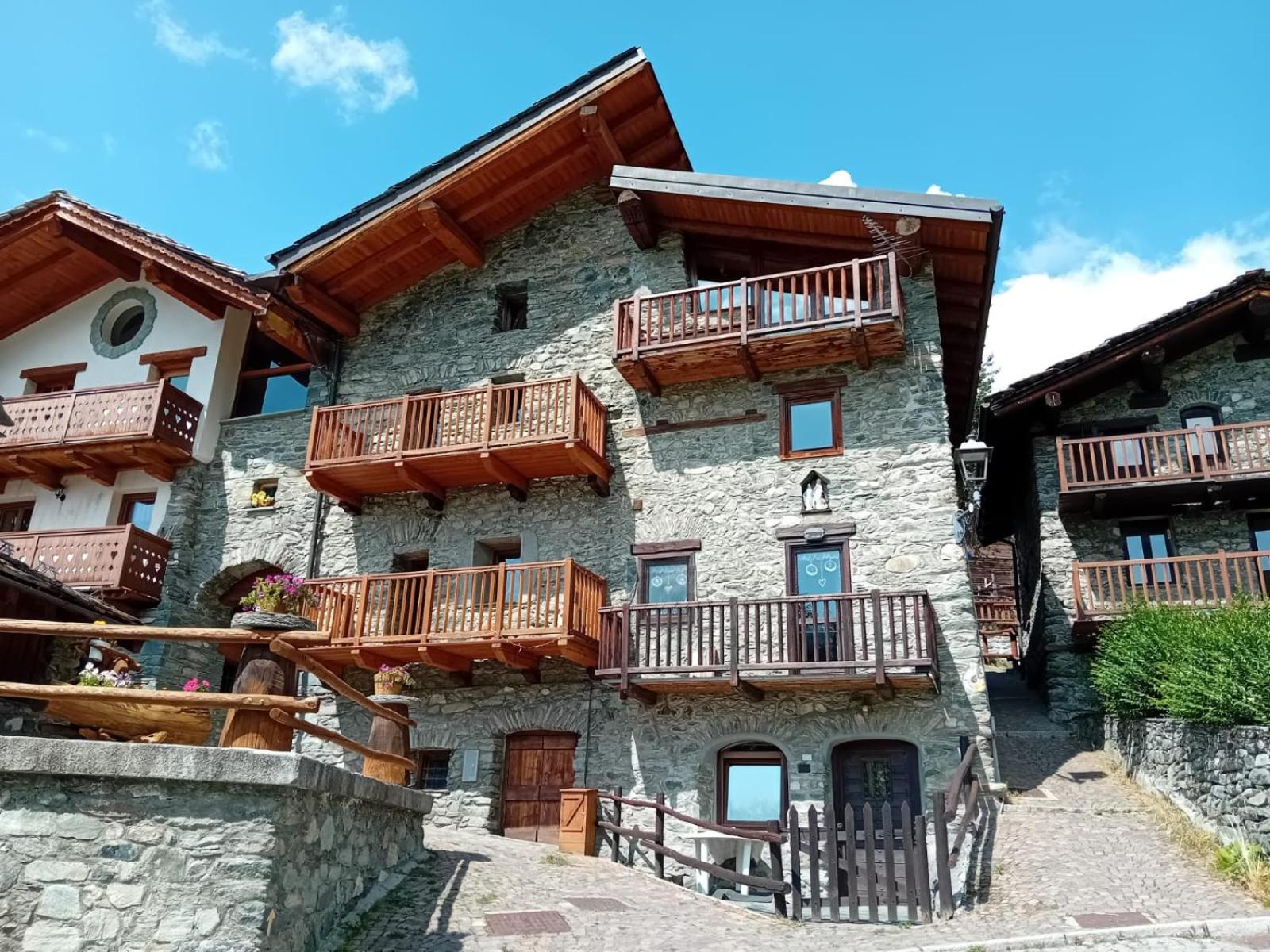 Appartamento incantevole con vista sulla vallata
