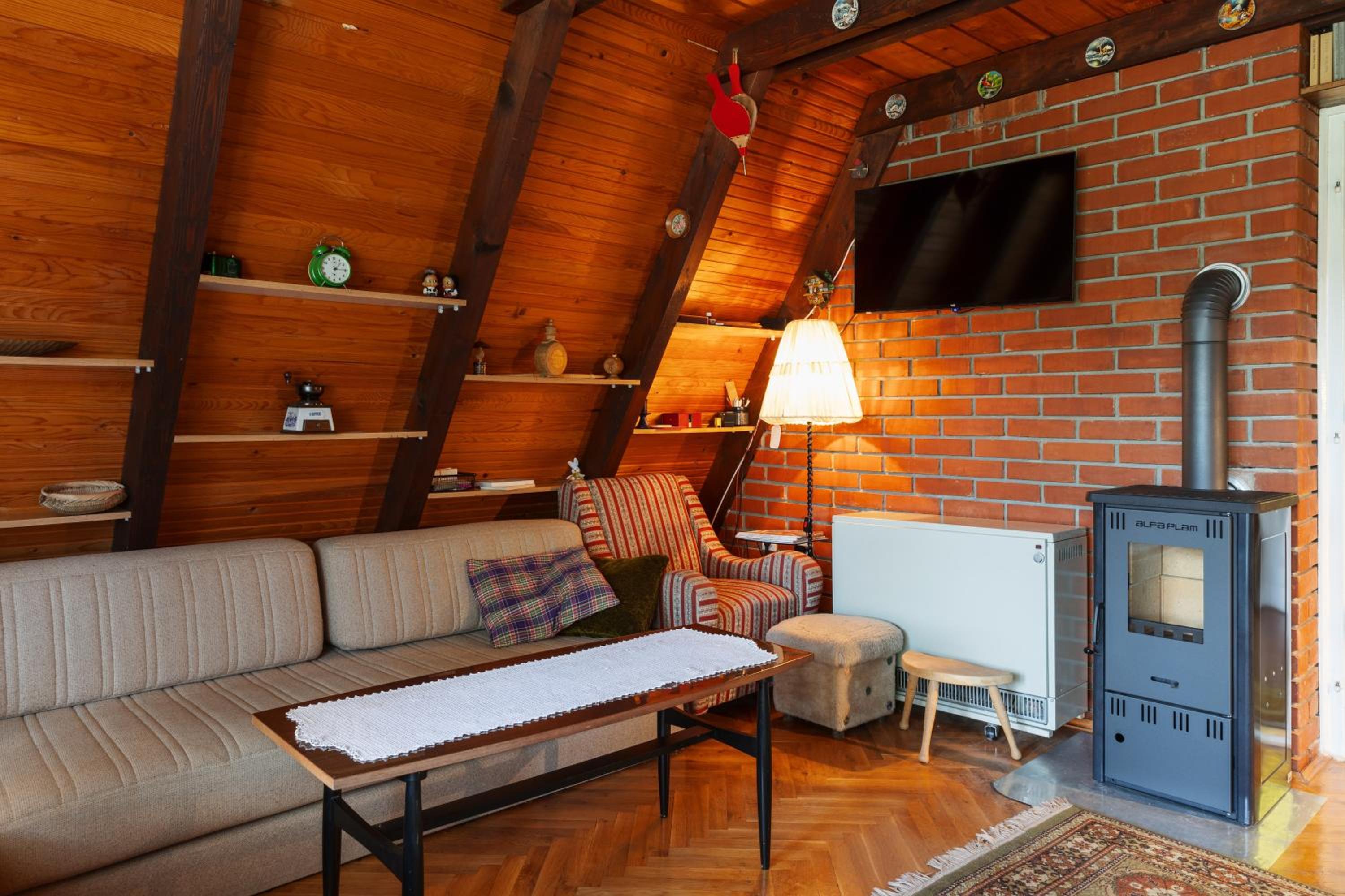 Pet-Friendly - Planinska Vikendica Međurečje