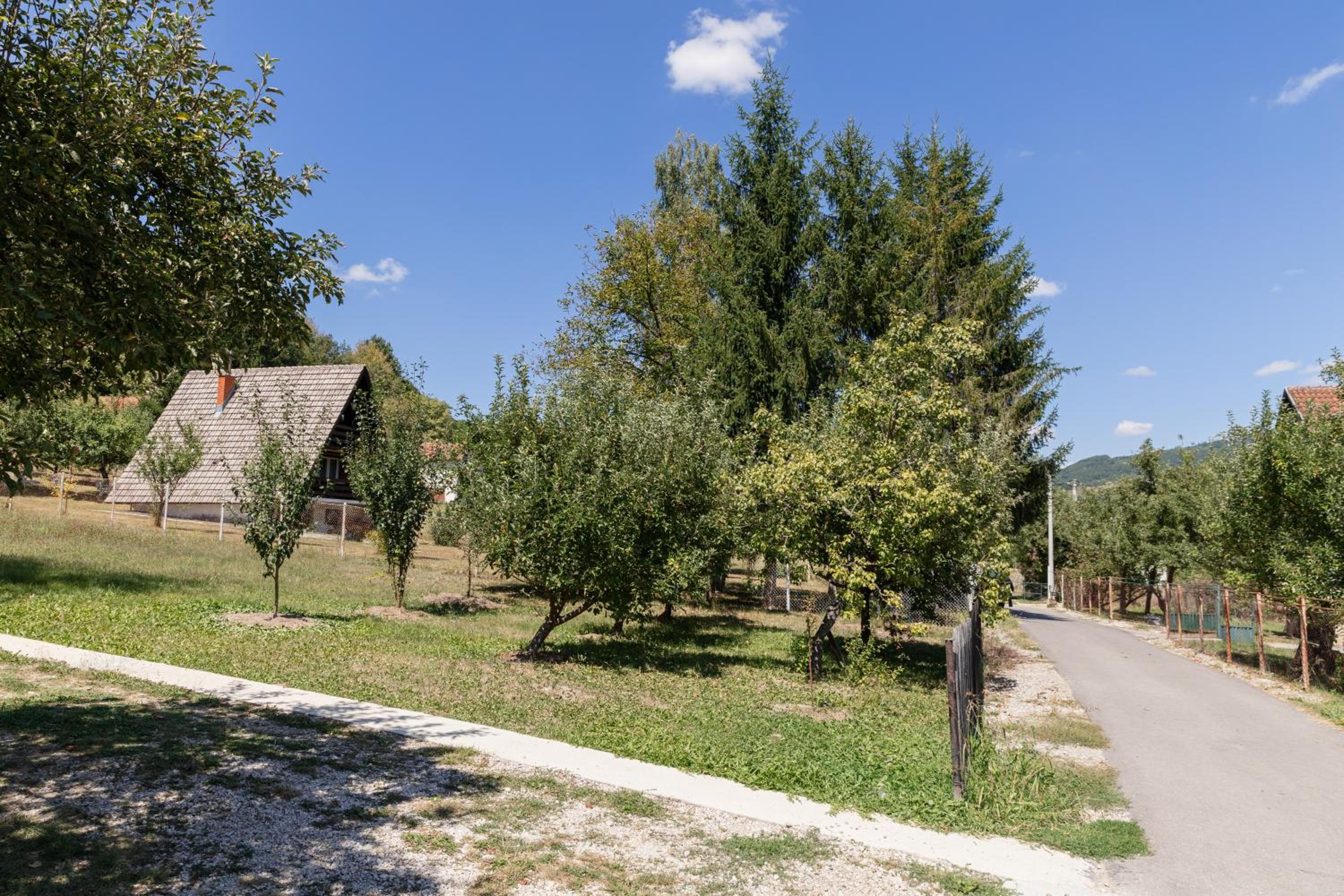 Pet-Friendly - Planinska Vikendica Međurečje