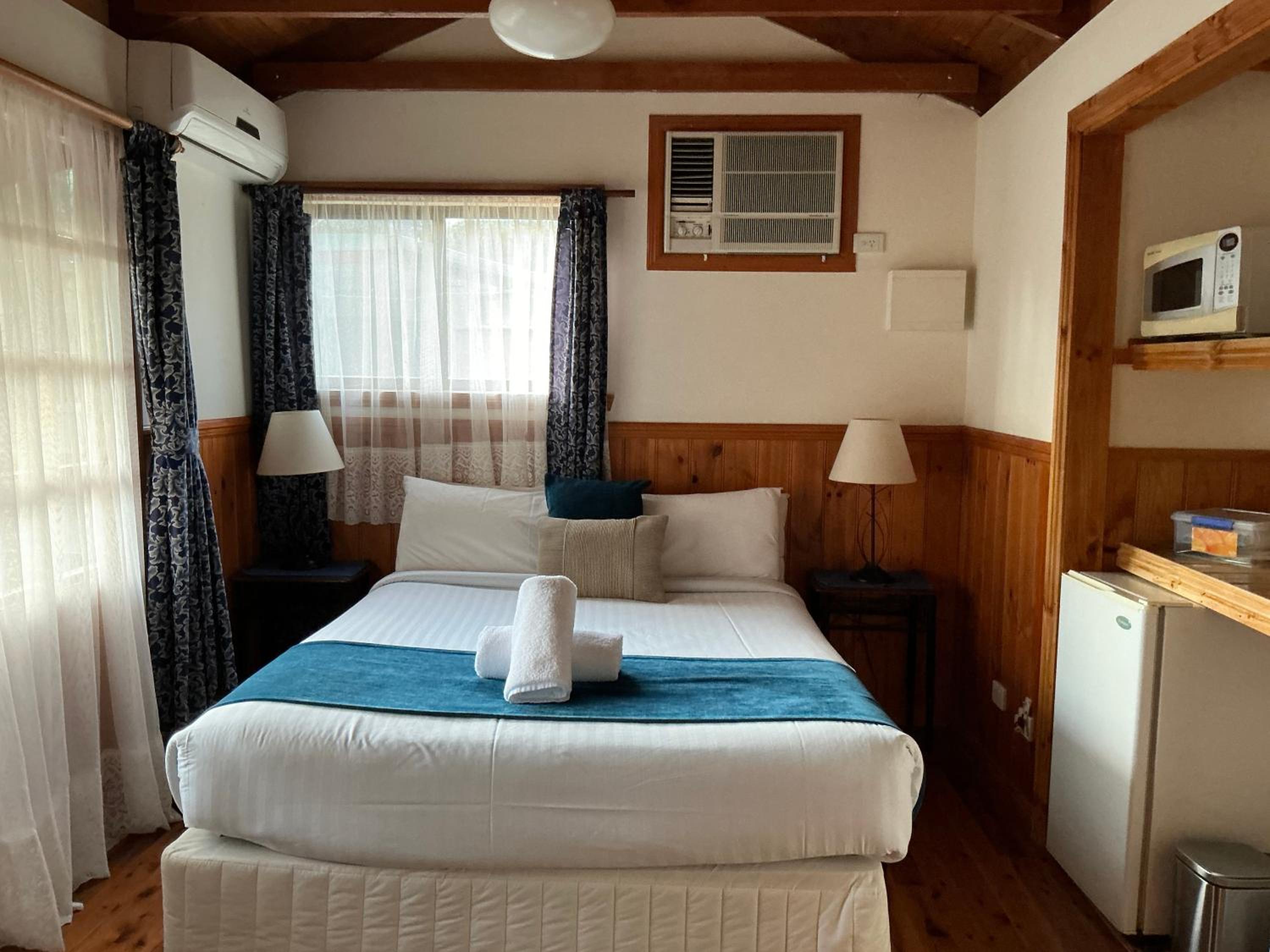 Sanctuary House Resort Motel