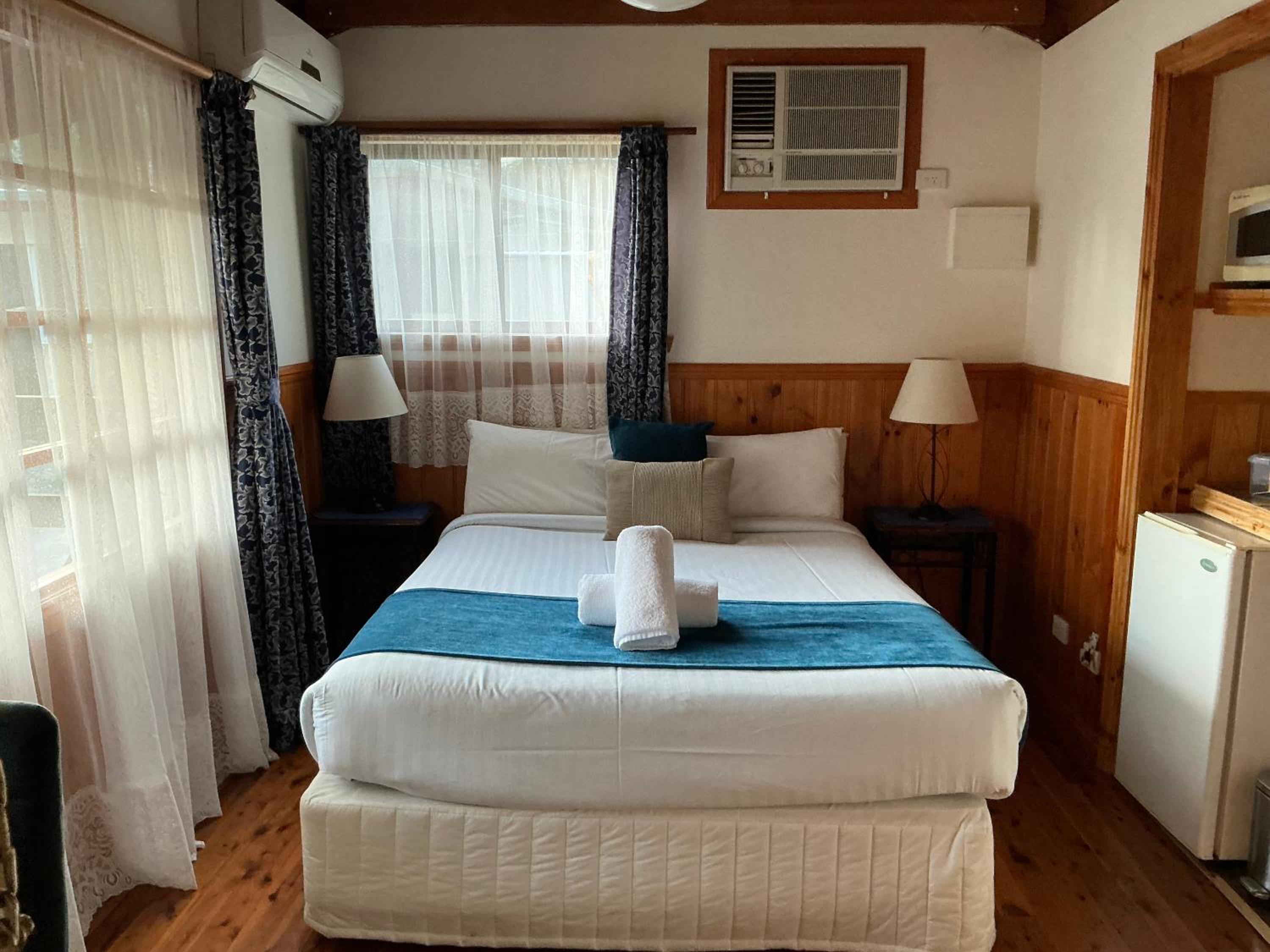 Sanctuary House Resort Motel