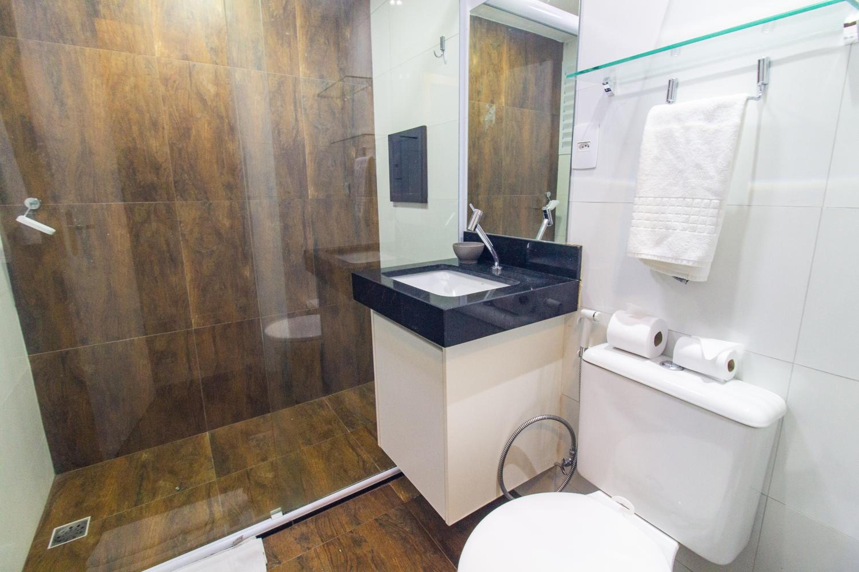 HOTEL GARVEY Quarto 515