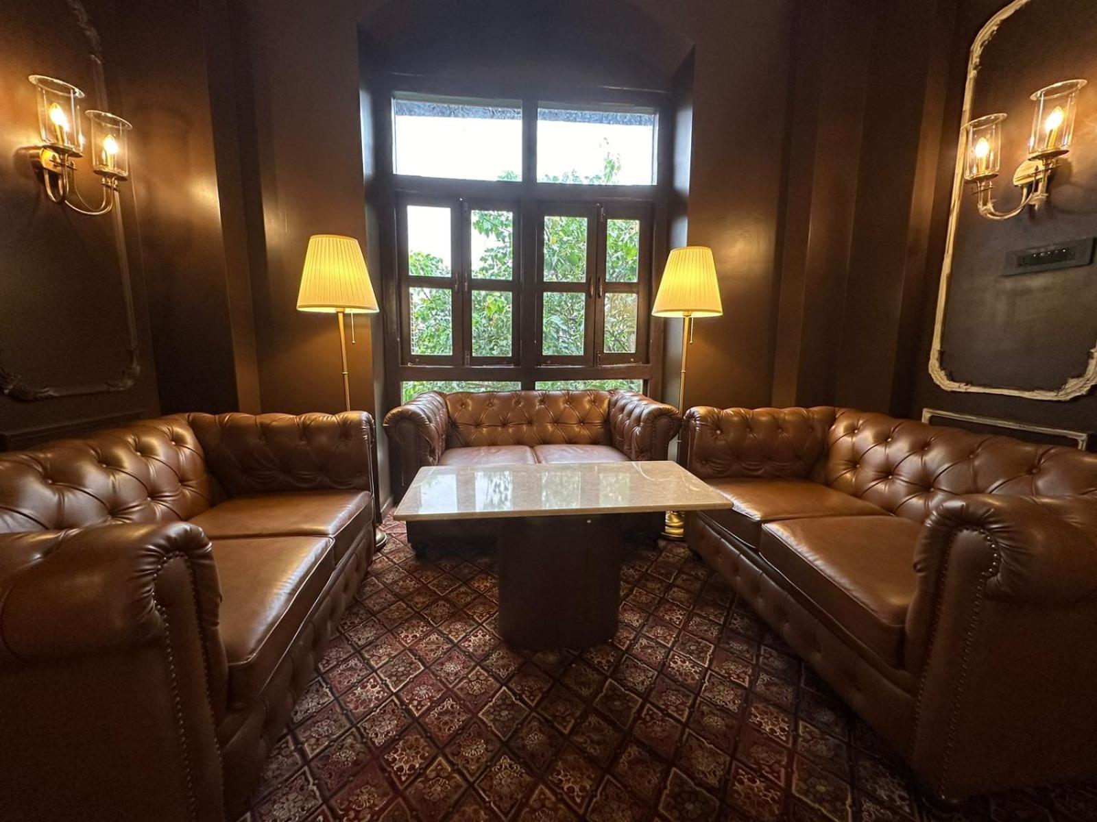 Gulf Hotel Mumbai- The Boutique Hotel Colaba Mumbai photo 5