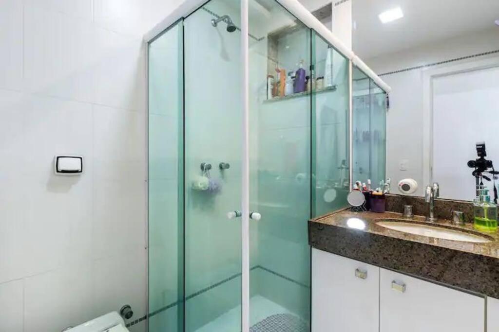Mansão Luxuosa na Barra da Tijuca