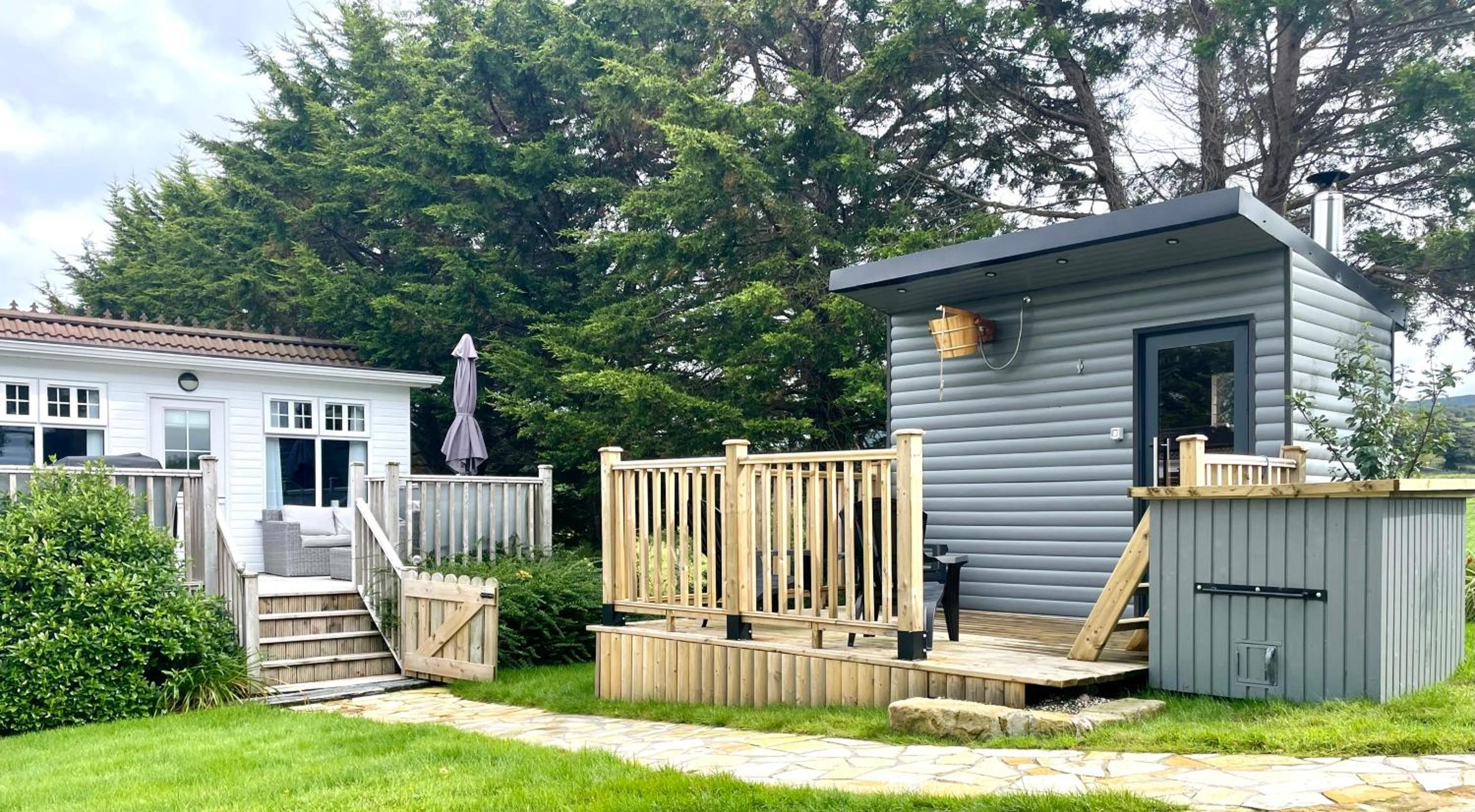 Hotel Cosy First Floor Loft Apartment - Image 1