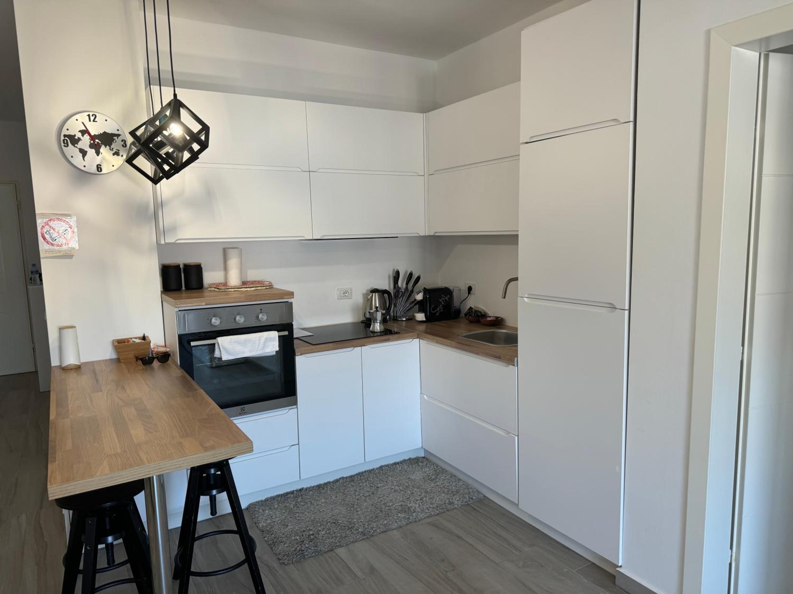 Apartment Center