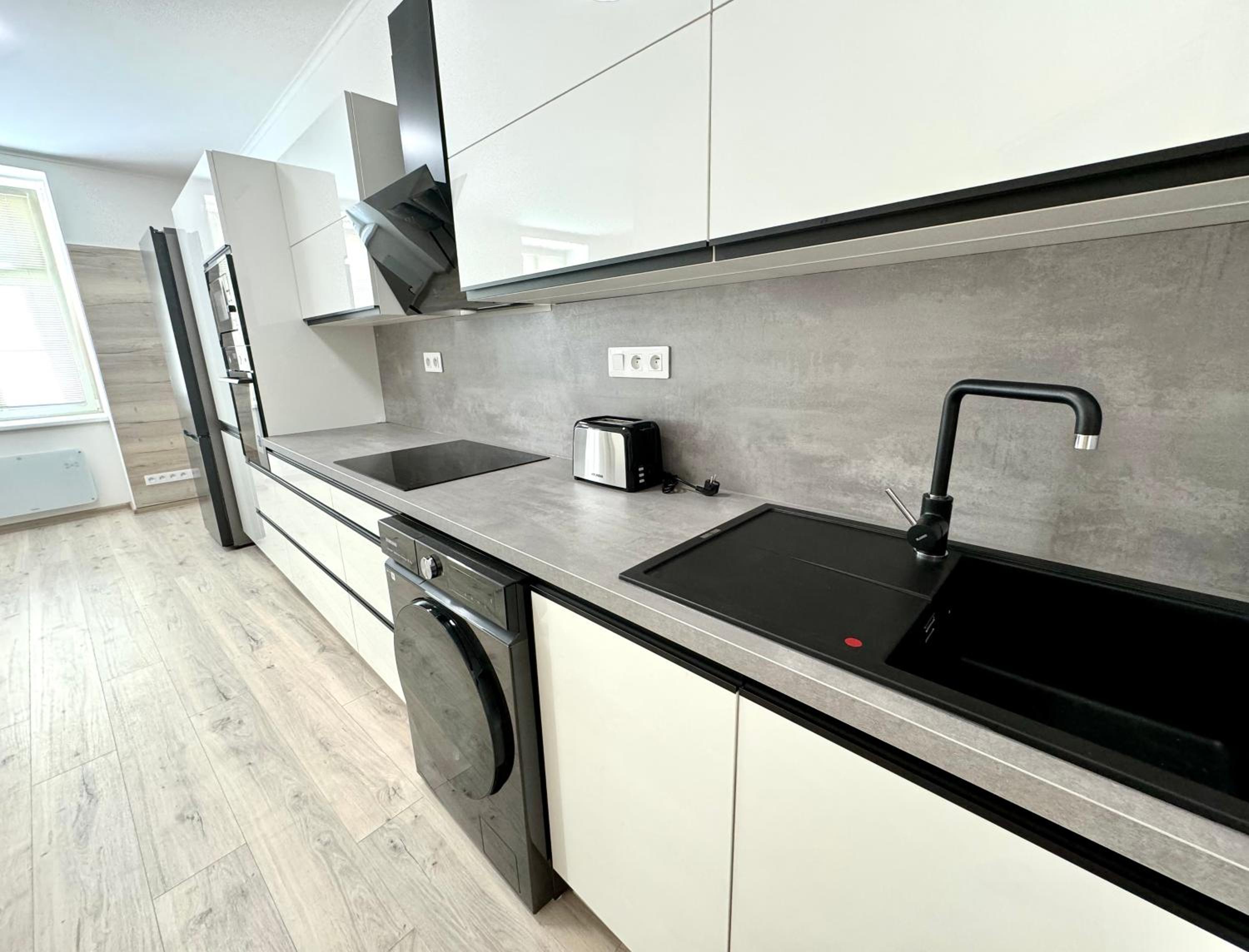 Rivercity Apartments