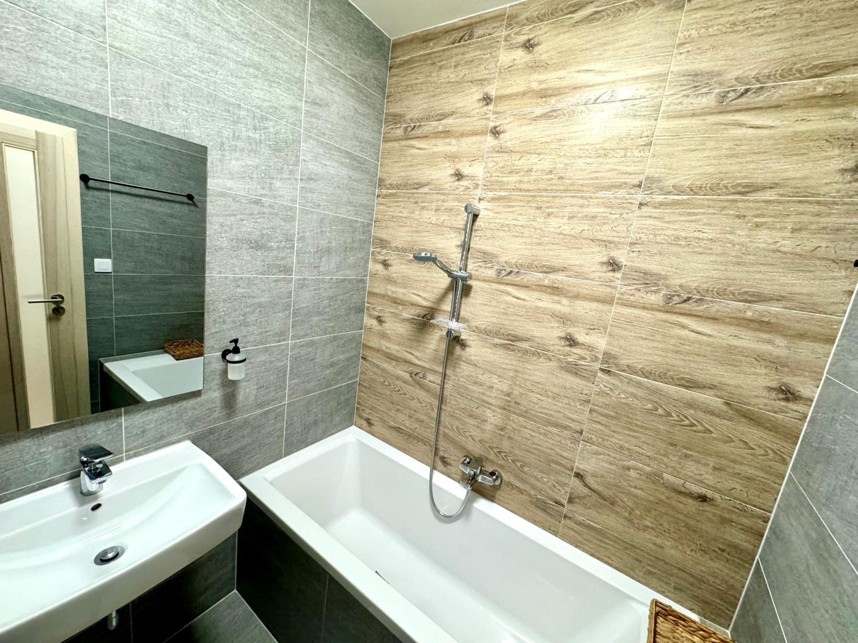 Rivercity Apartments