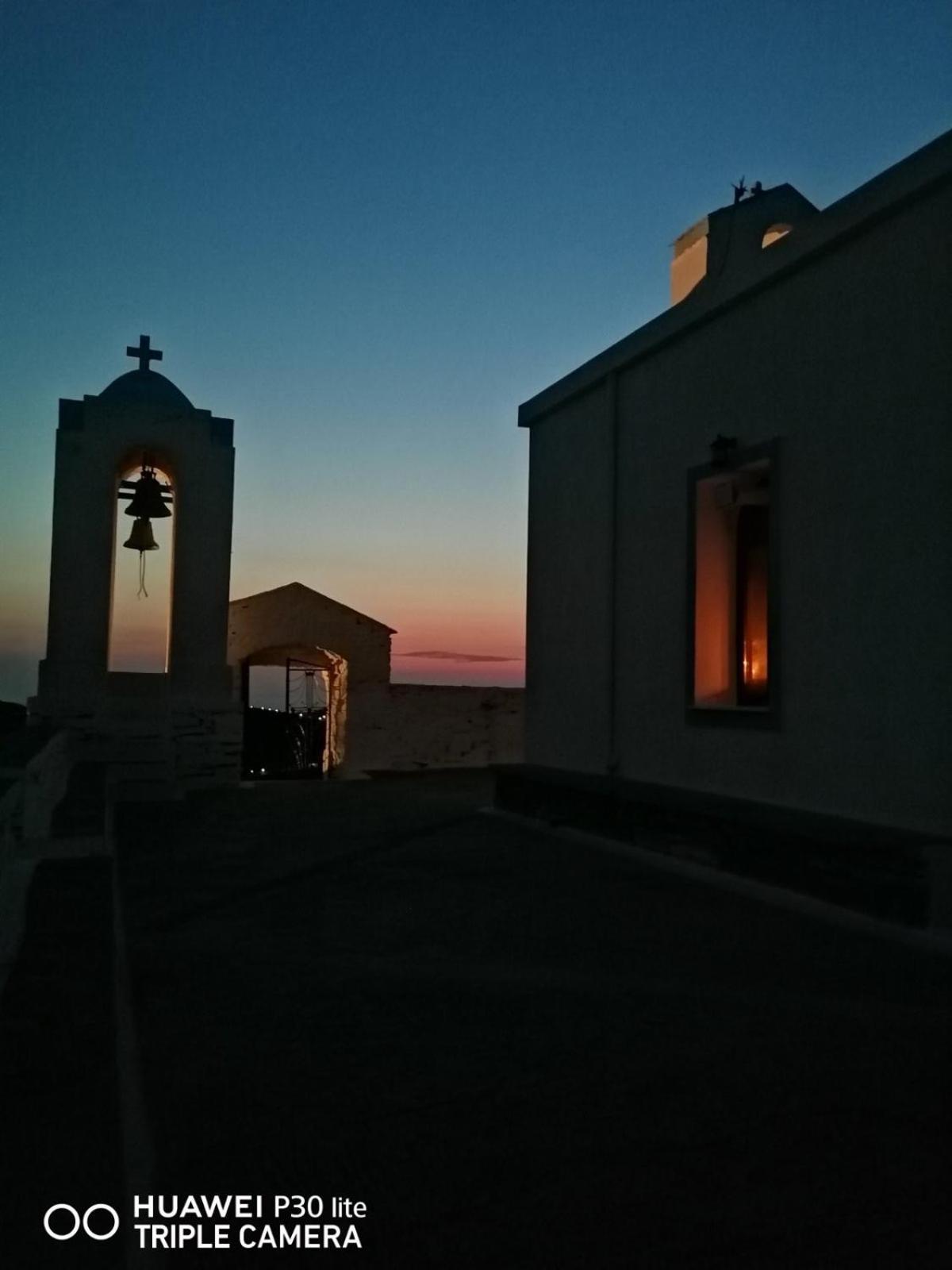 Photo 44