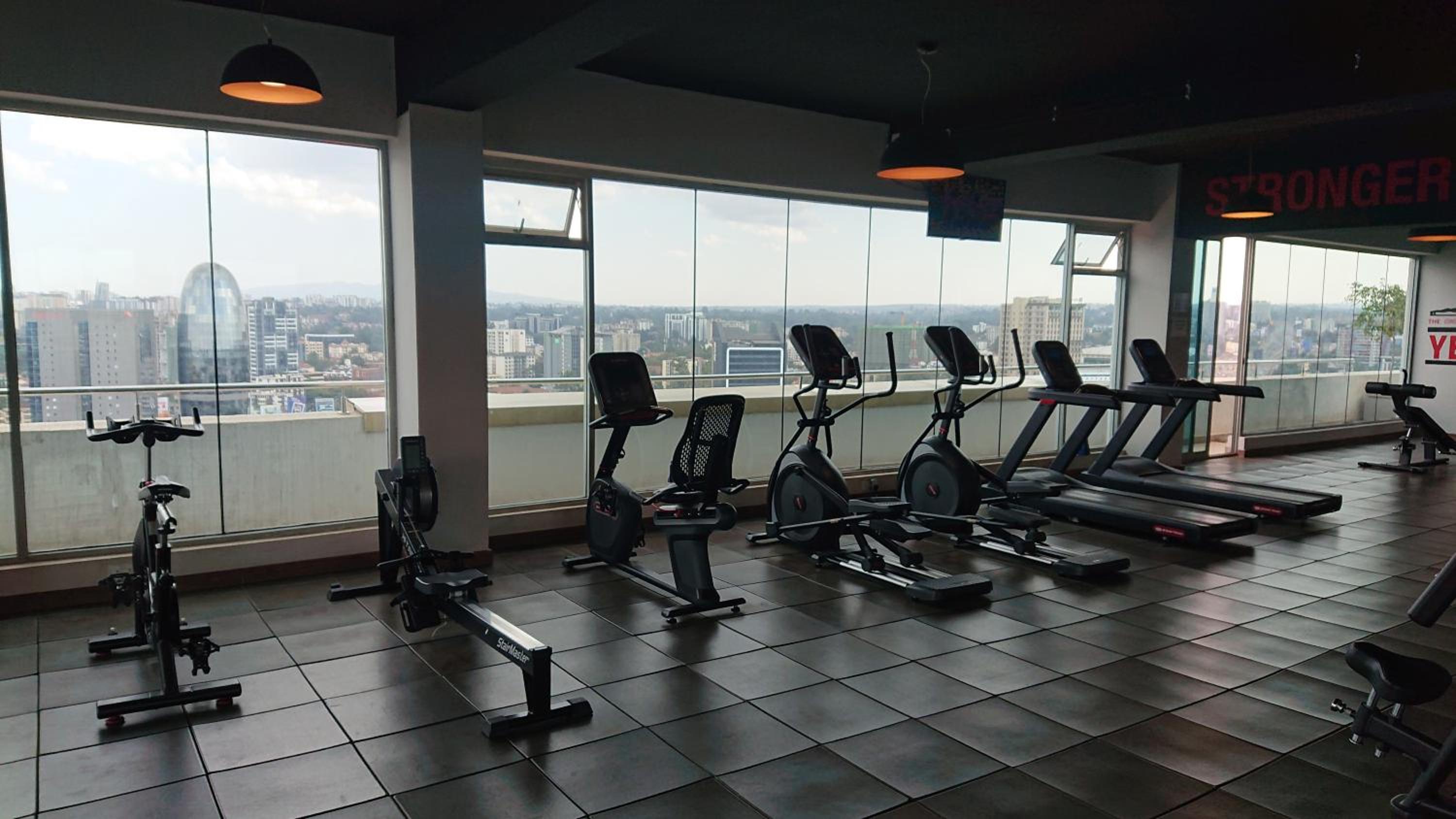 Luxury Skynest with Gym and Pool in Westlands