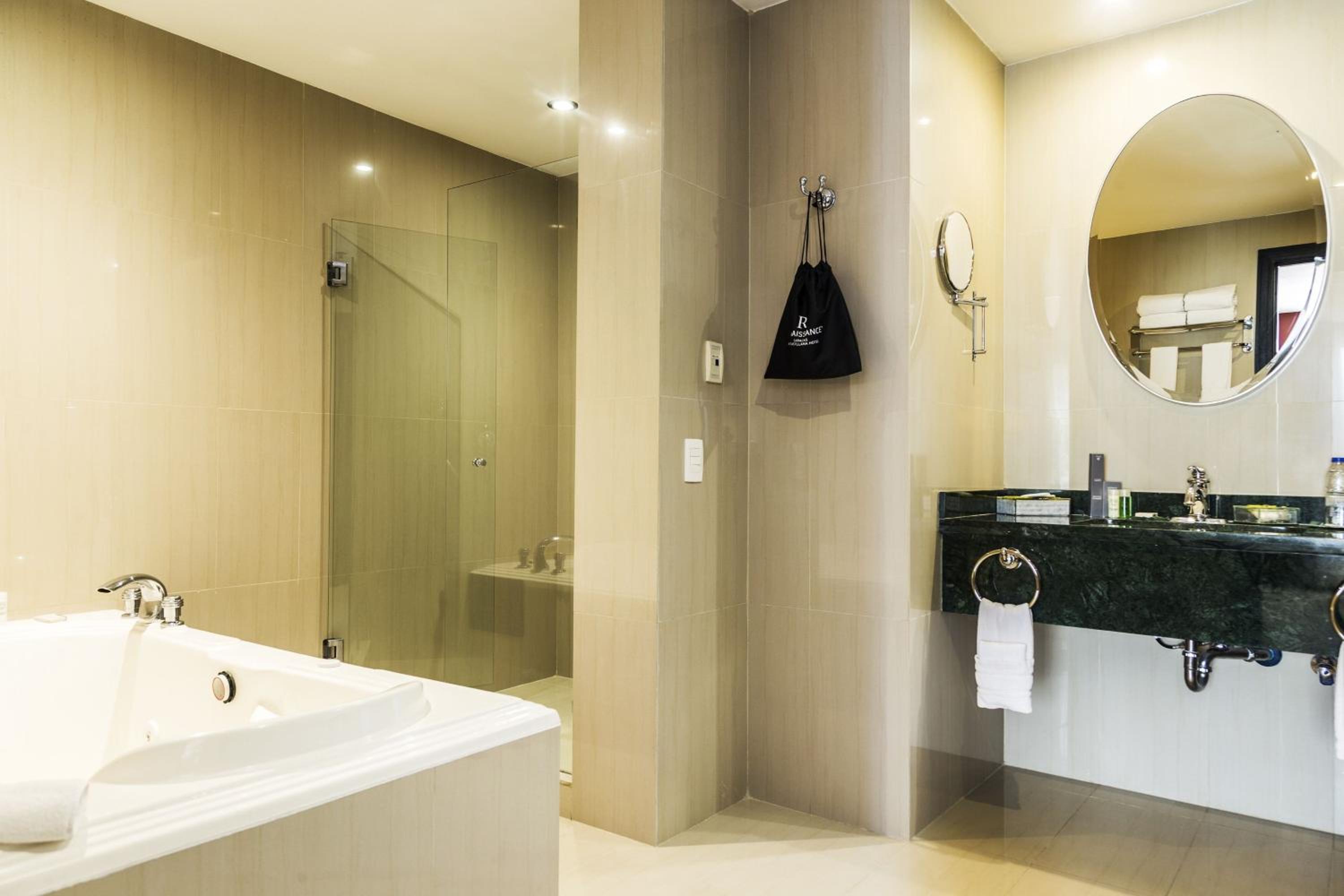 Caracas Vacations - Renaissance Caracas La Castellana Hotel - Property Image 8