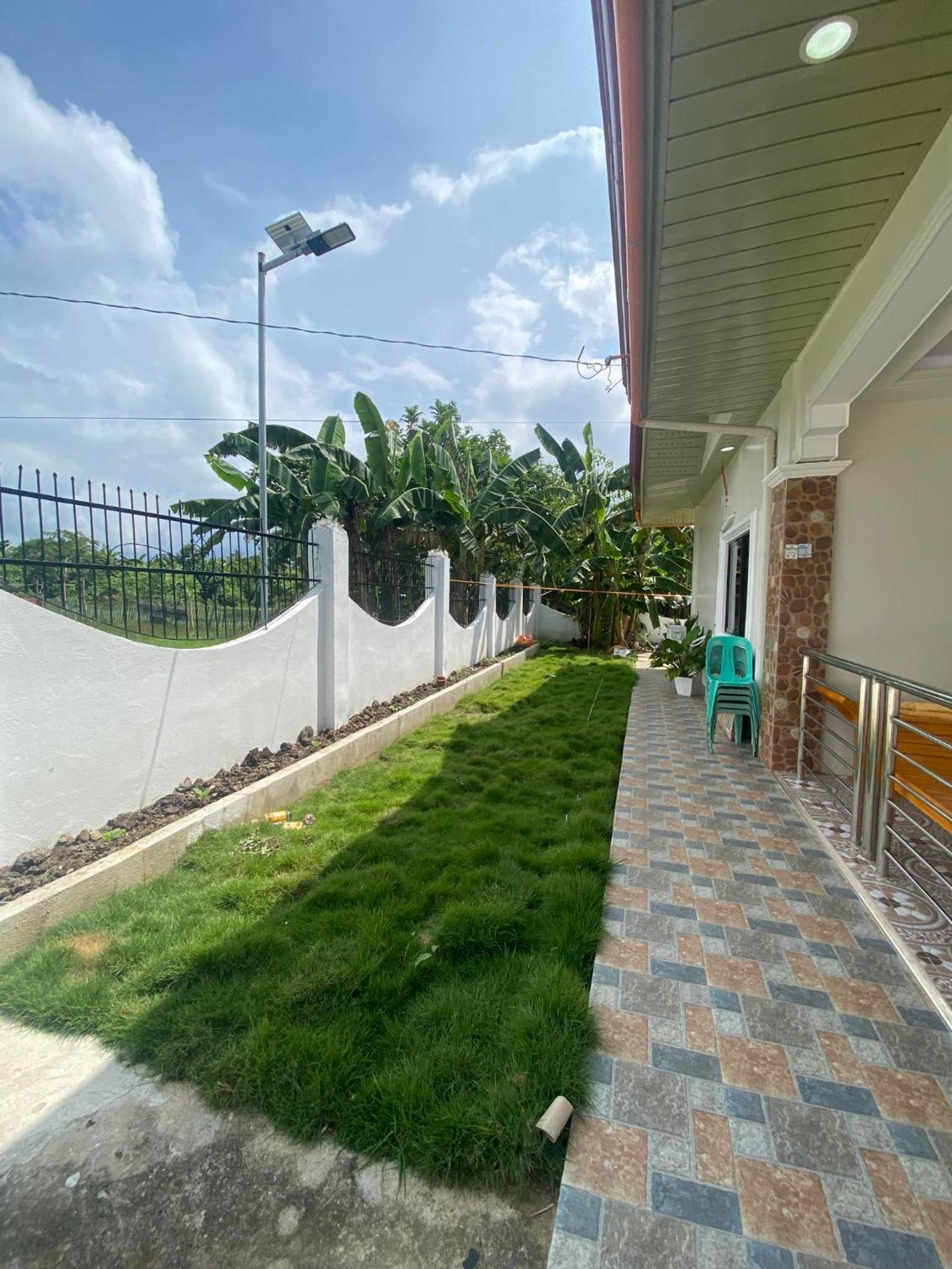 Inday's Holiday Home and Tours view 3
