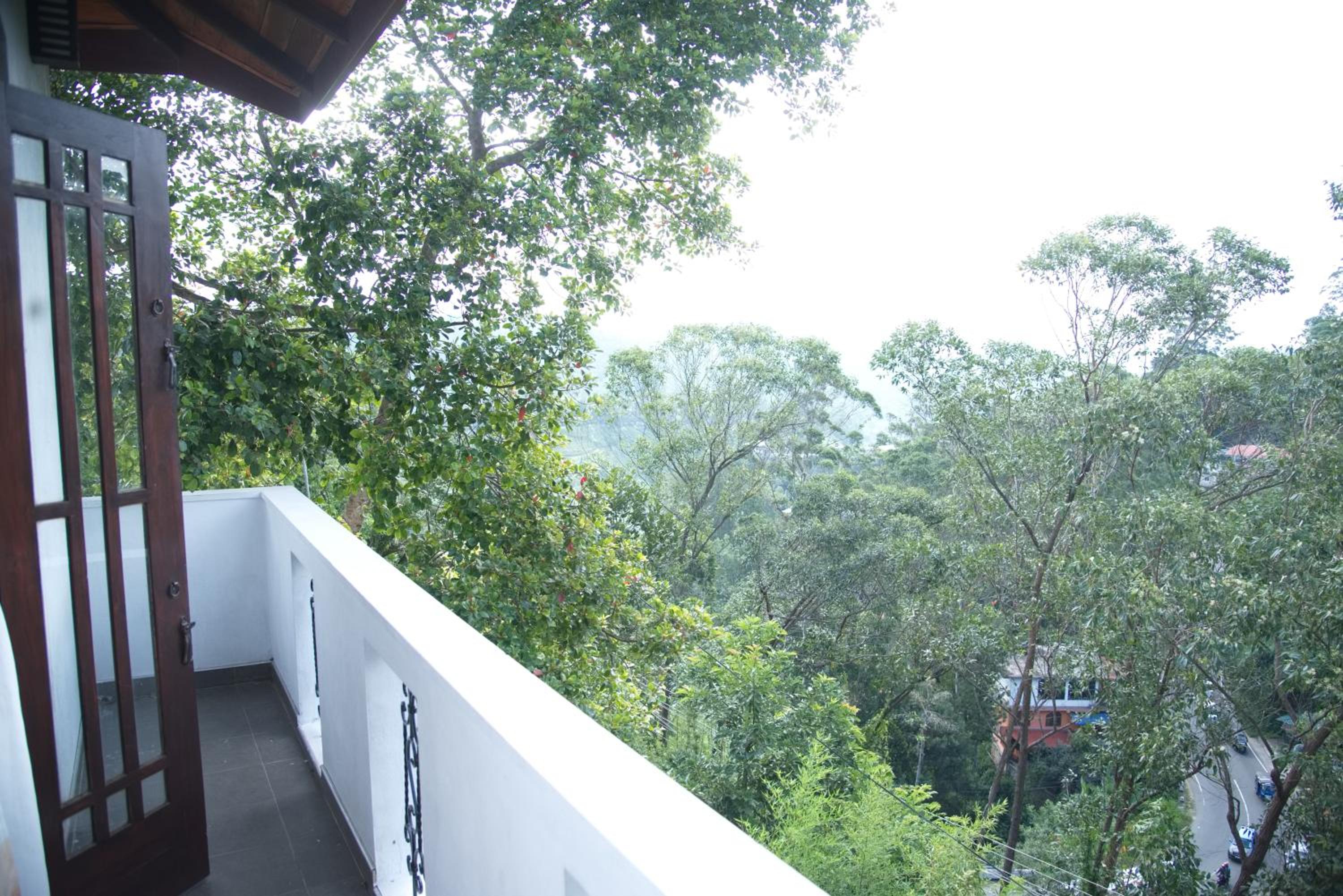 Silver Dale Villa view 3