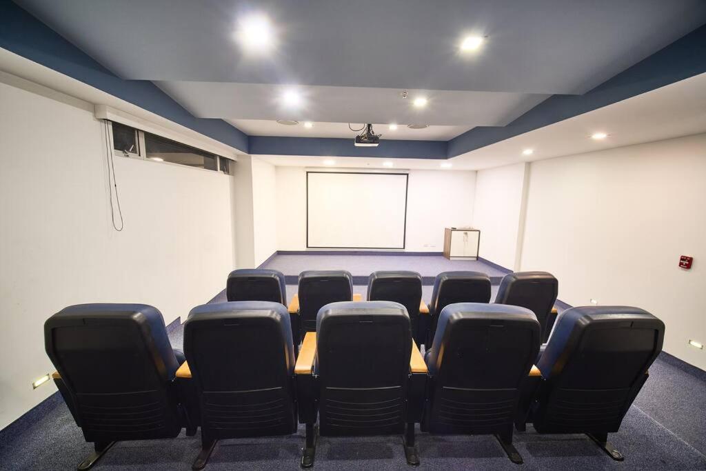 meeting & event spaces