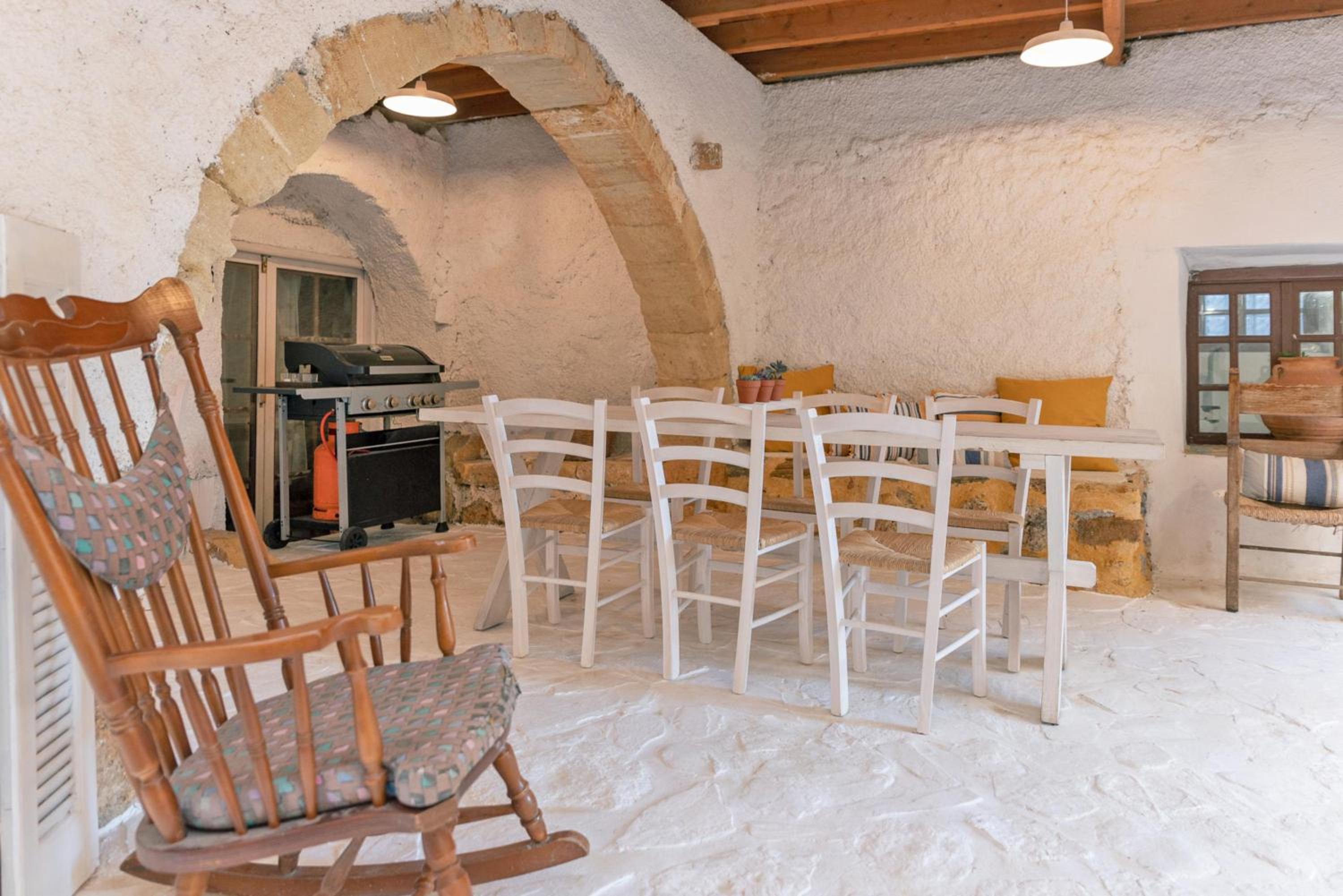 Cretan Pnoe en Kolymvari — dining