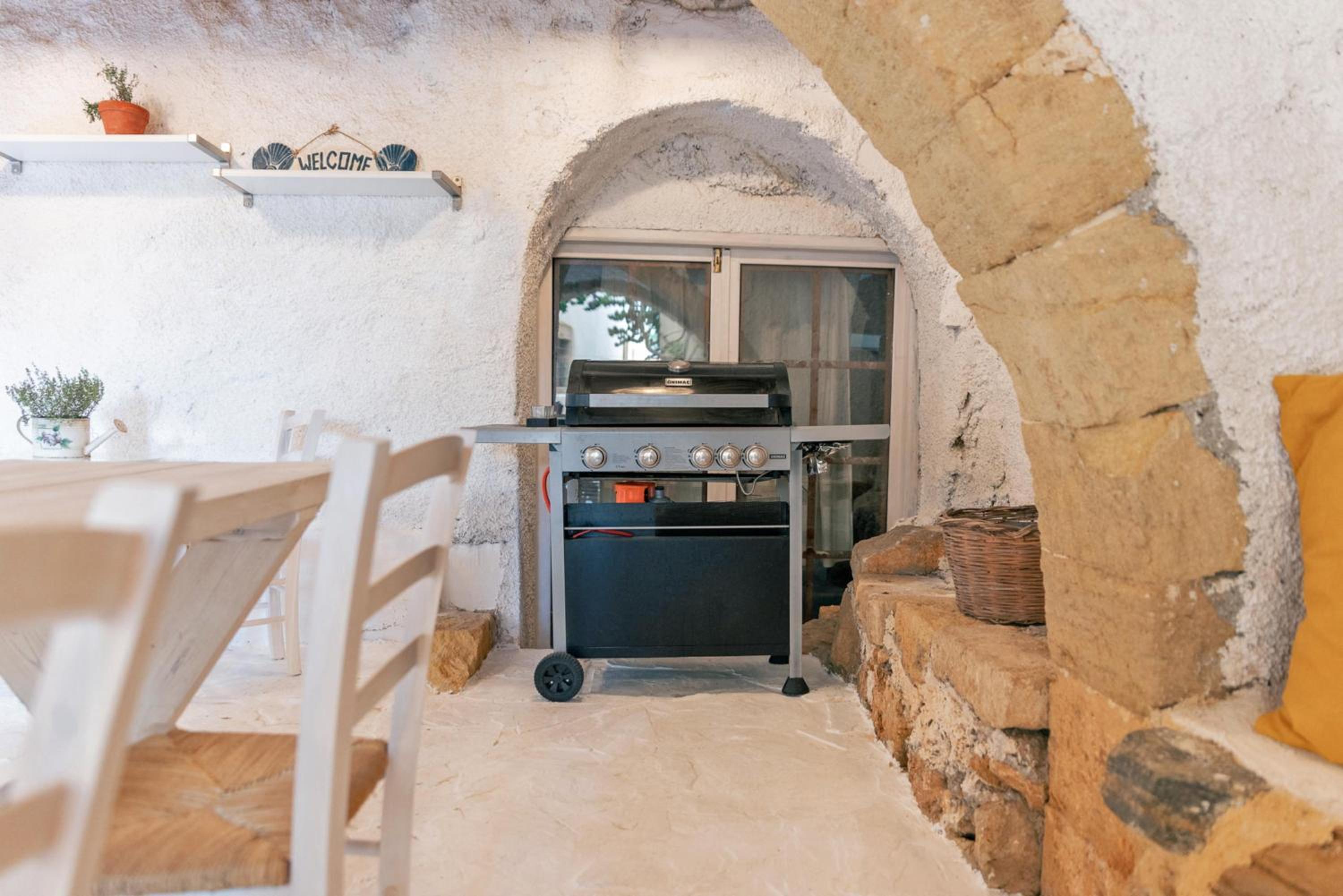 Cretan Pnoe en Kolymvari — dining