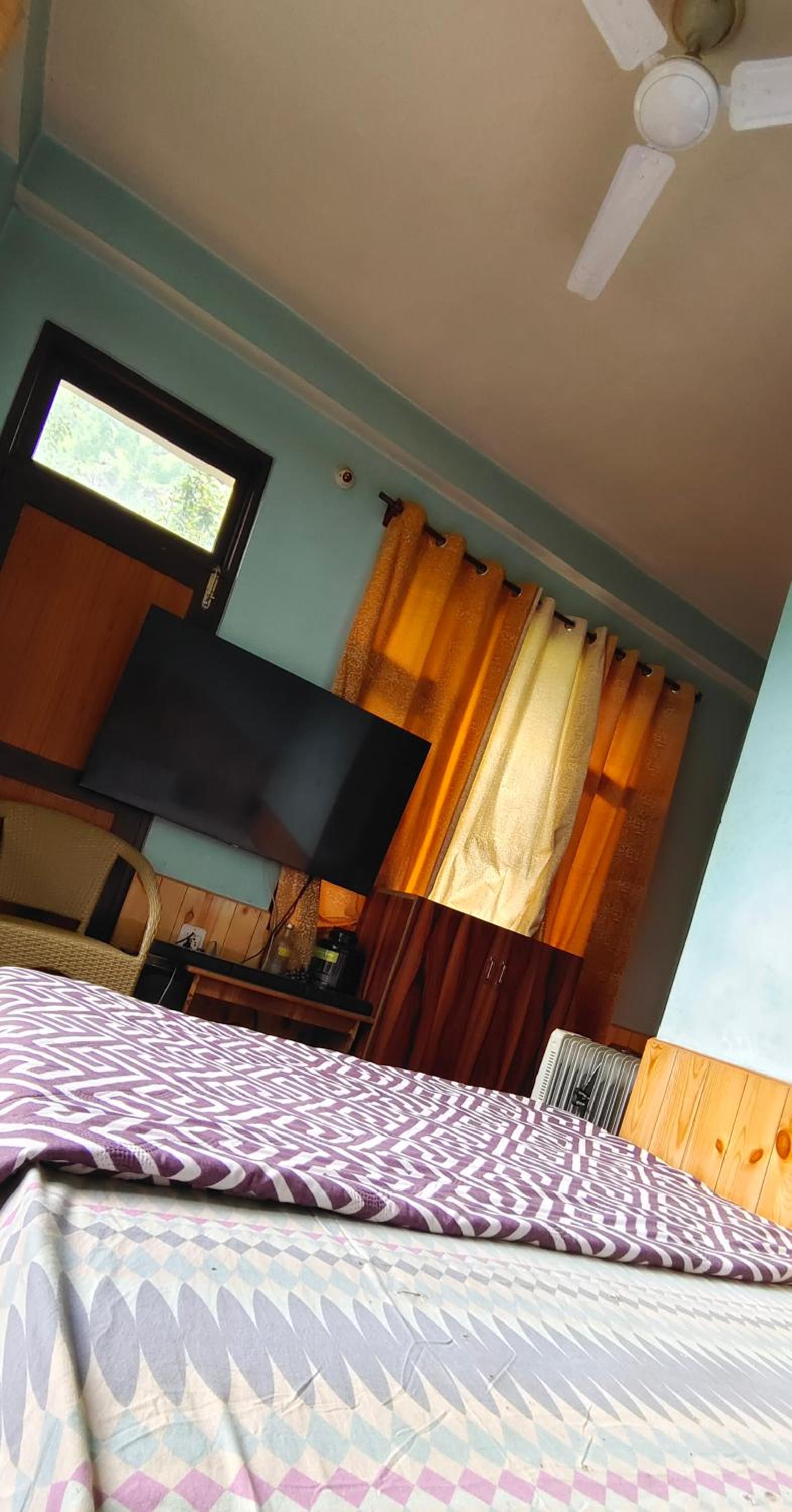 त्रिnity homestay