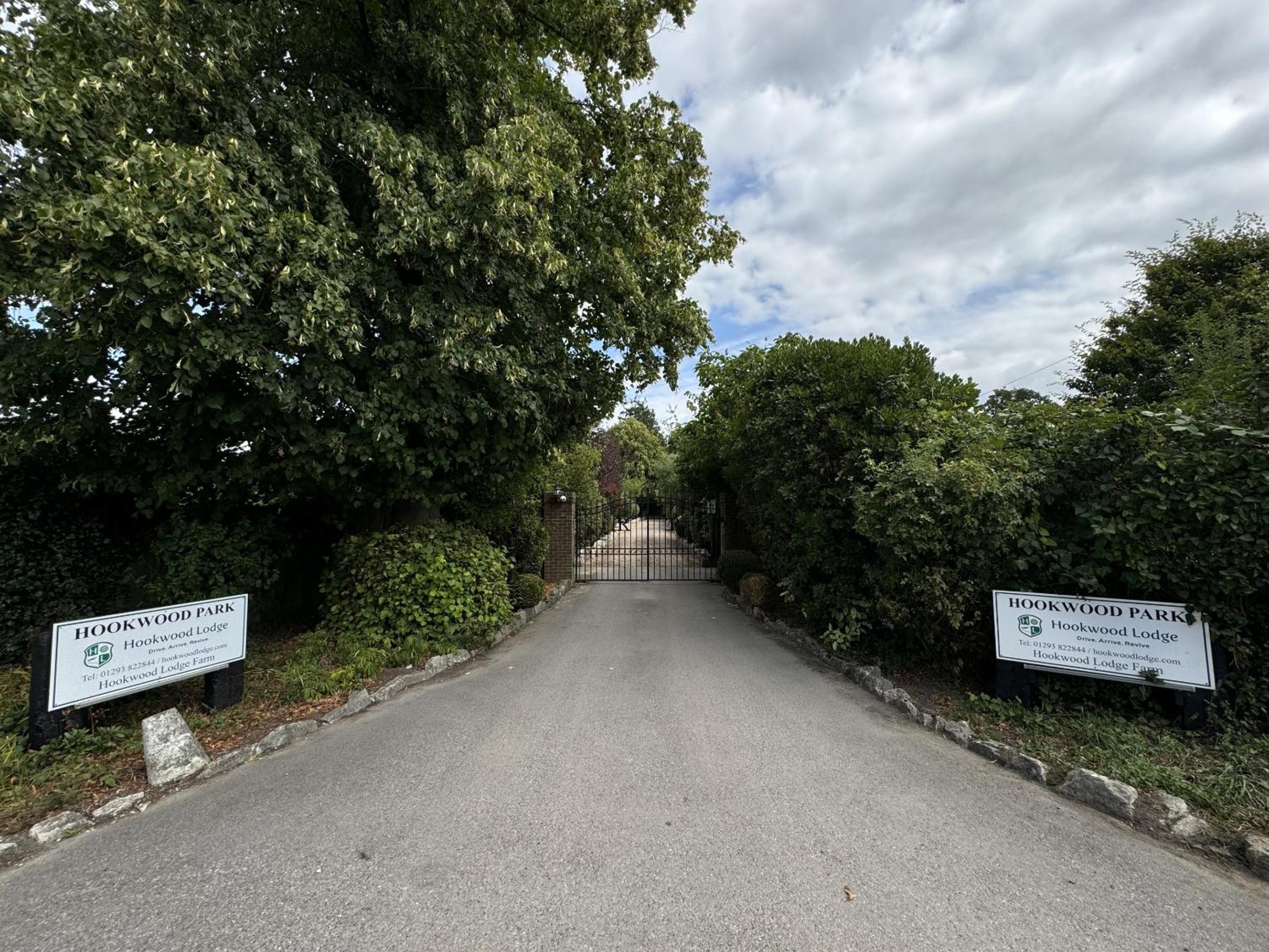 Hookwood Lodge