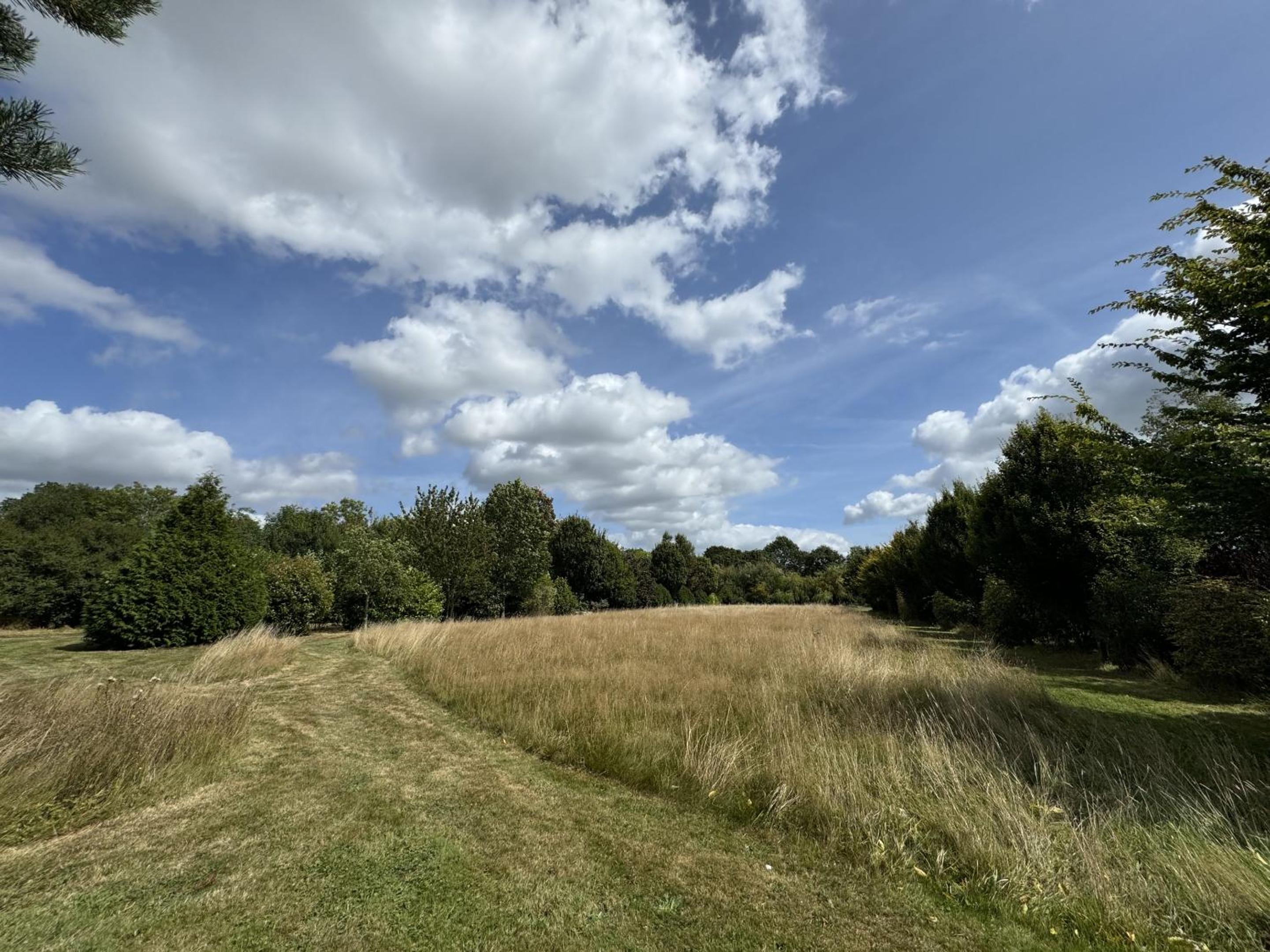 Hookwood Lodge