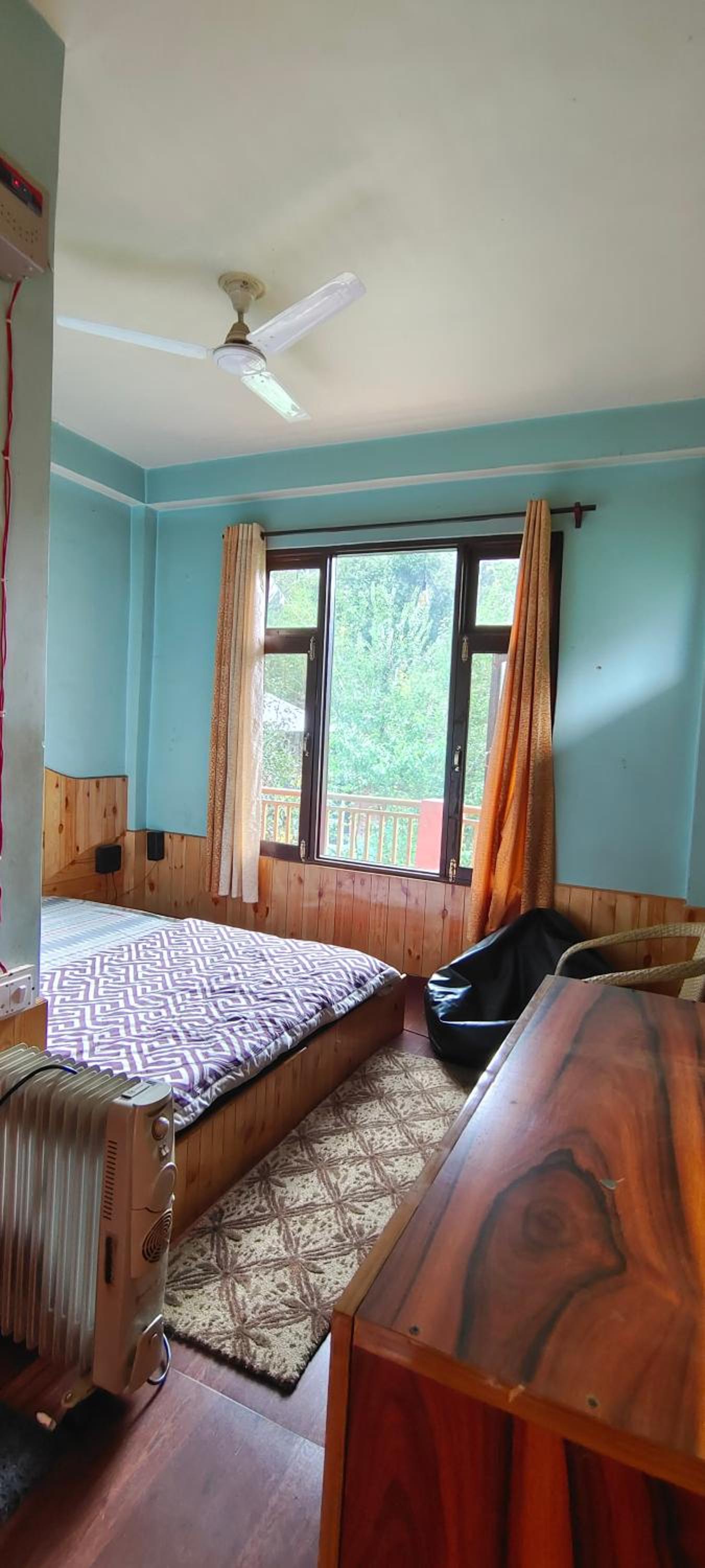 त्रिnity homestay