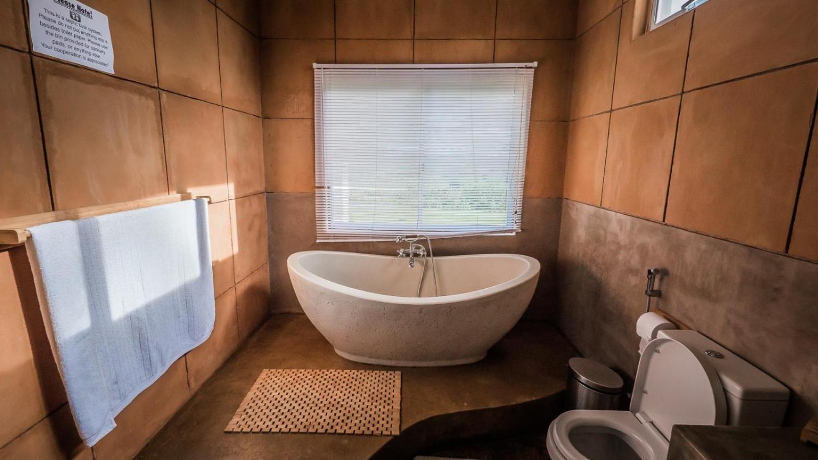 Midlands EcoLodge