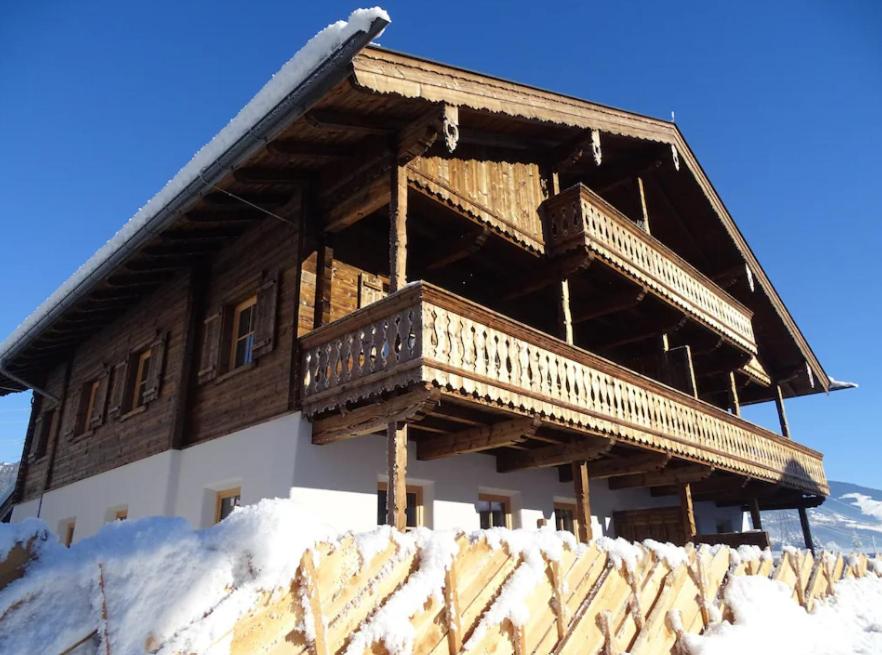 Alpin Residenzen Panoramabahn by Alpina-Holiday