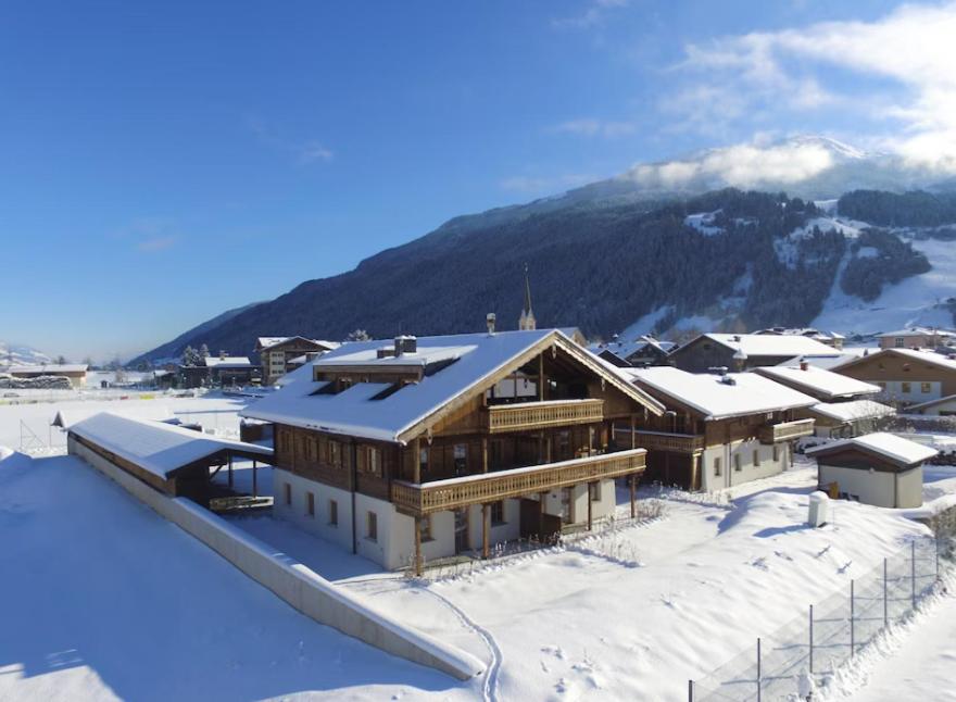 Alpin Residenzen Panoramabahn by Alpina-Holiday