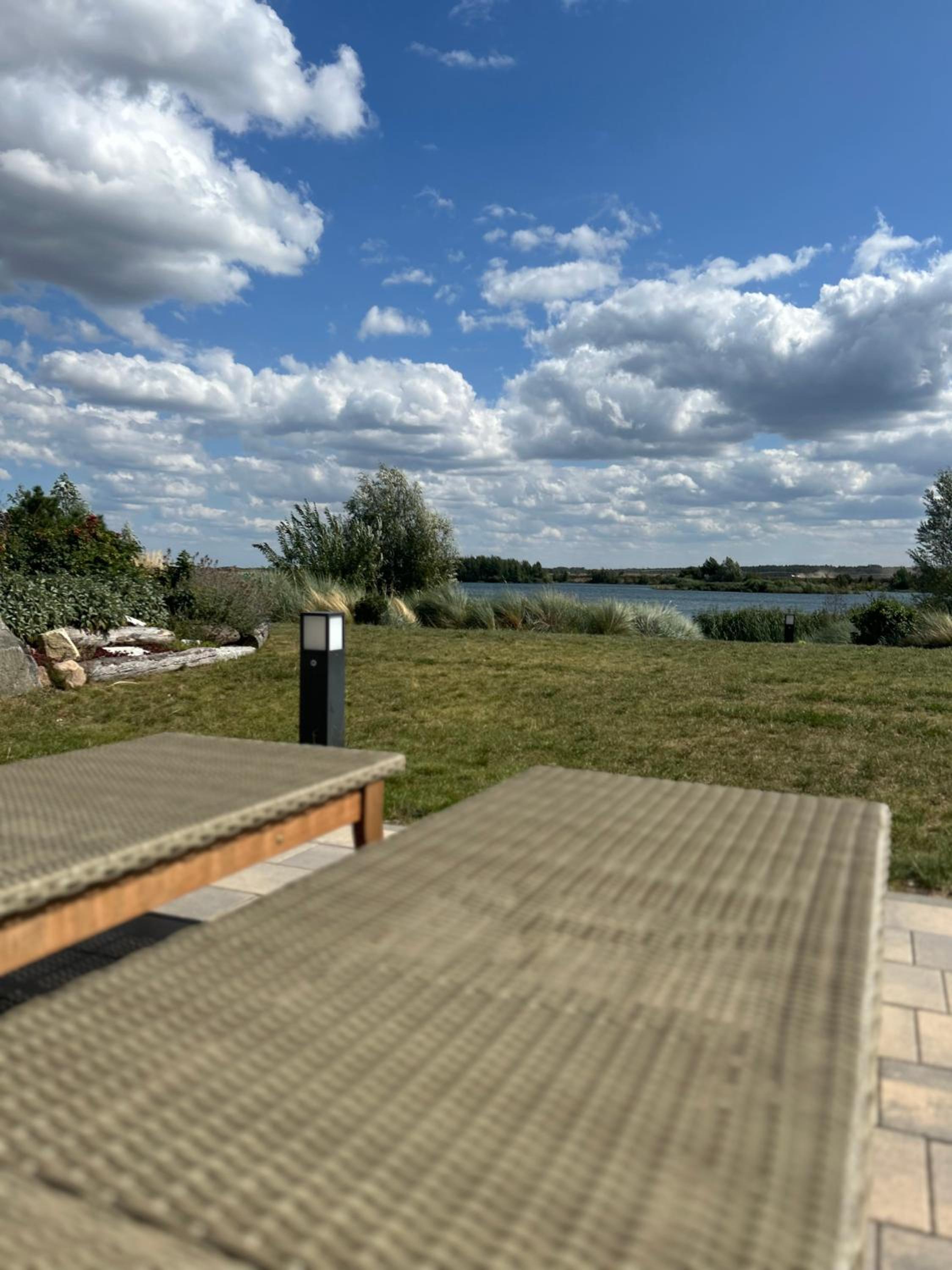Ferienresort - idyllisches Ferienhaus mit Privatstrand und Sauna in der Nähe von Leipzig #HausEni