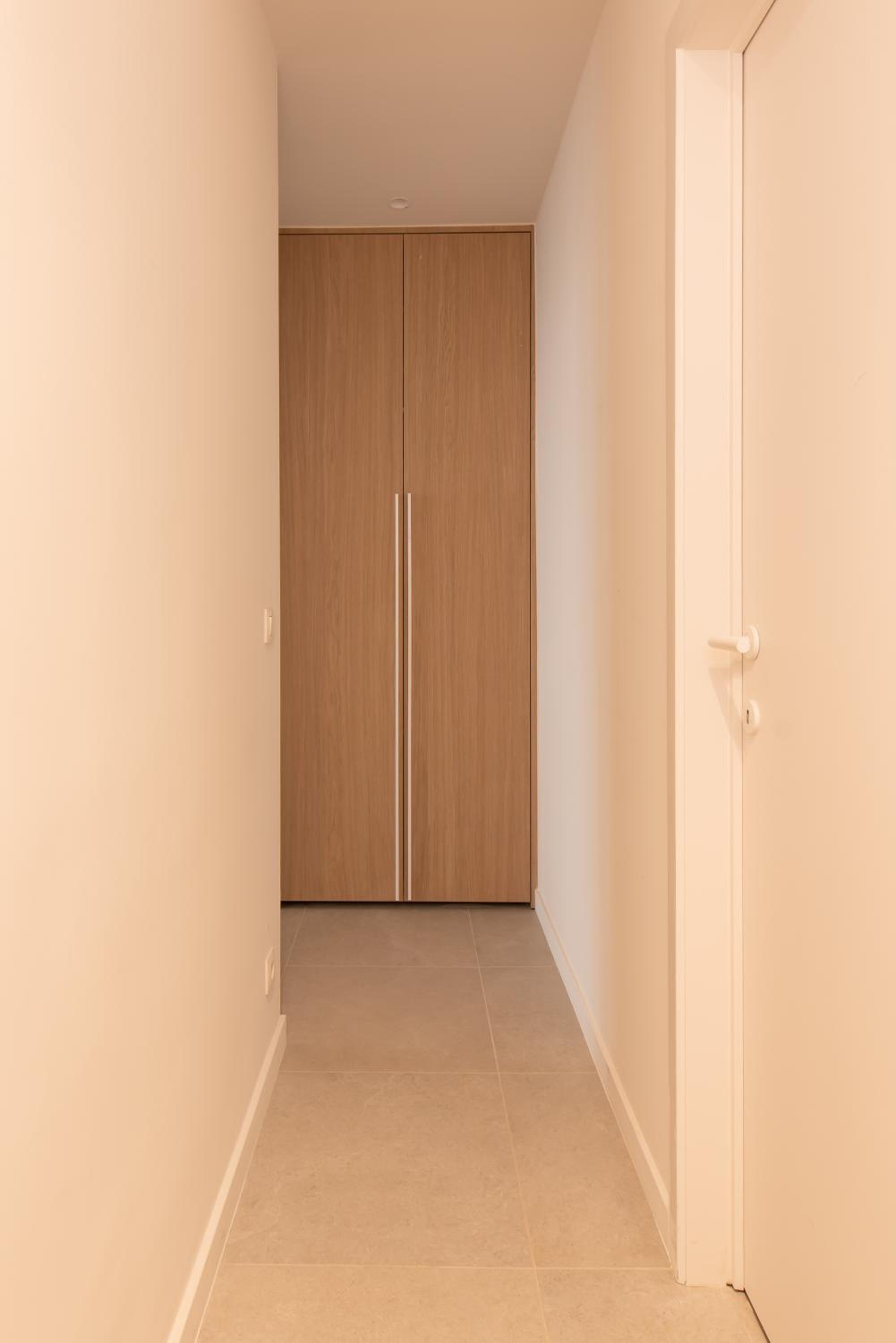 Deluxe 4 rooms apartment with casino view at the beach and free parking