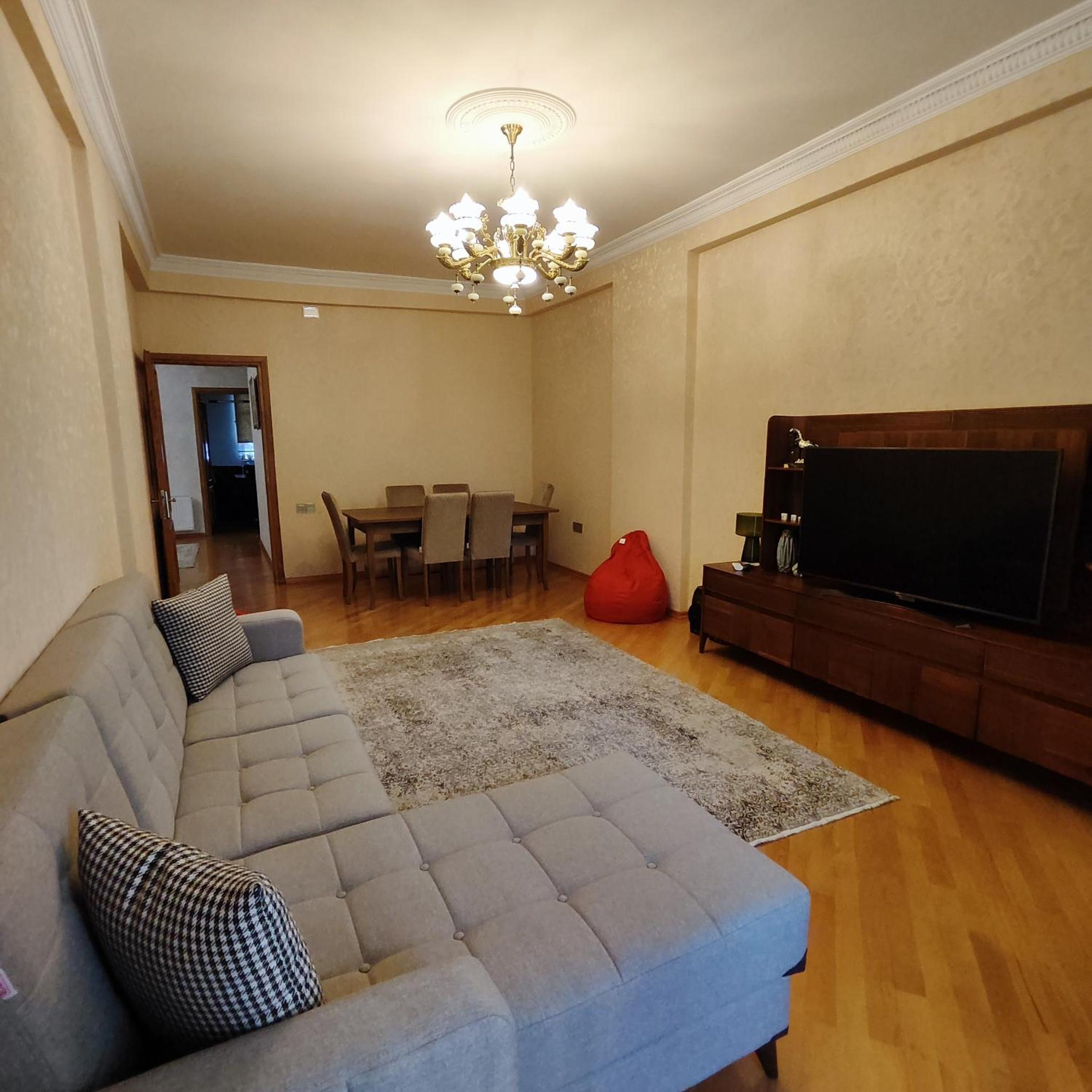 Apartment near to 28 May Metro station