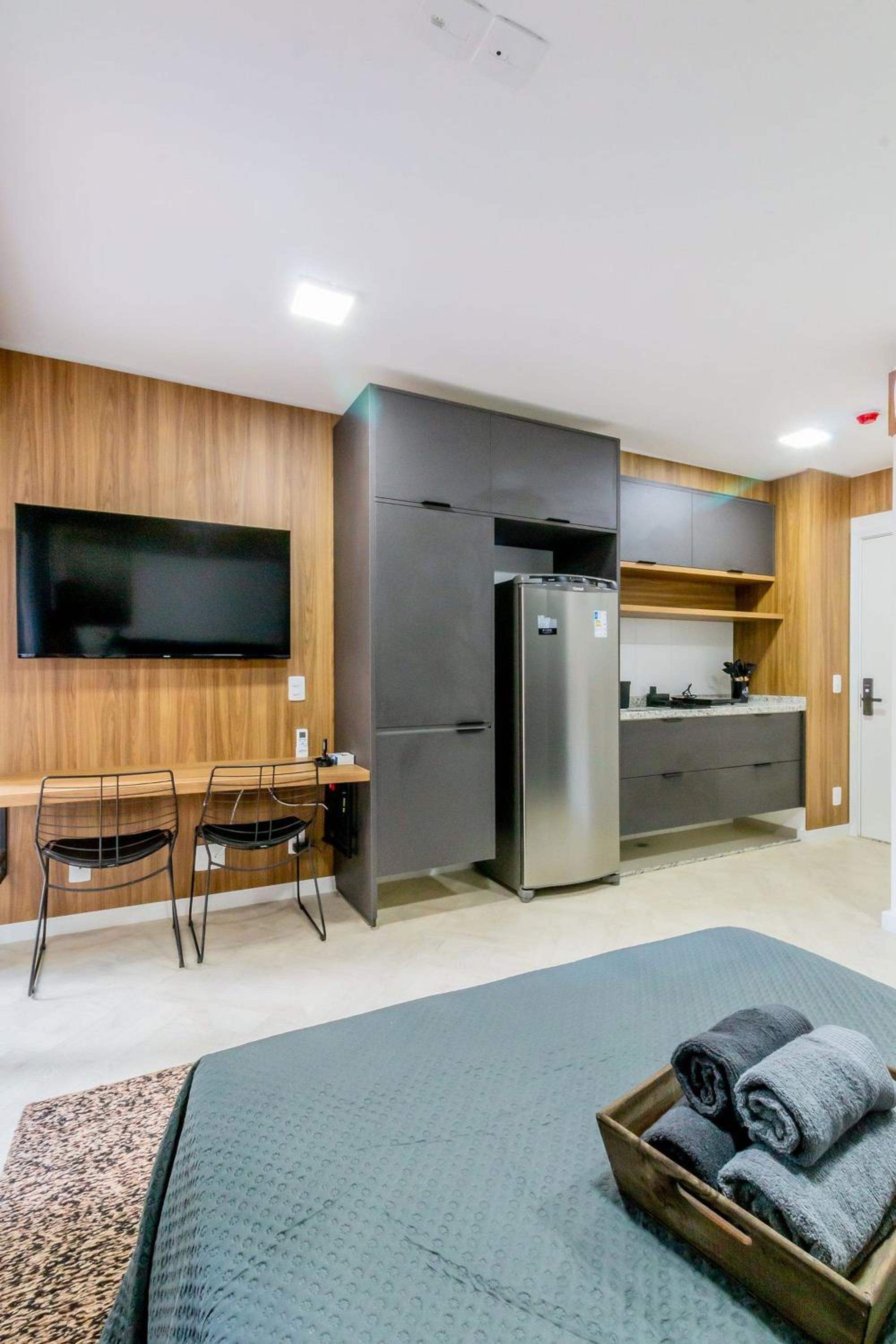 Studio in Jardins next to the Oscar Freire metro