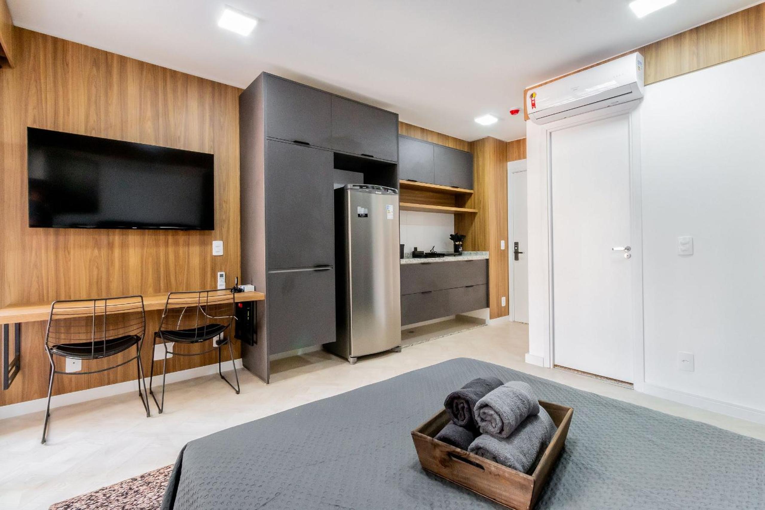 Studio in Jardins next to the Oscar Freire metro