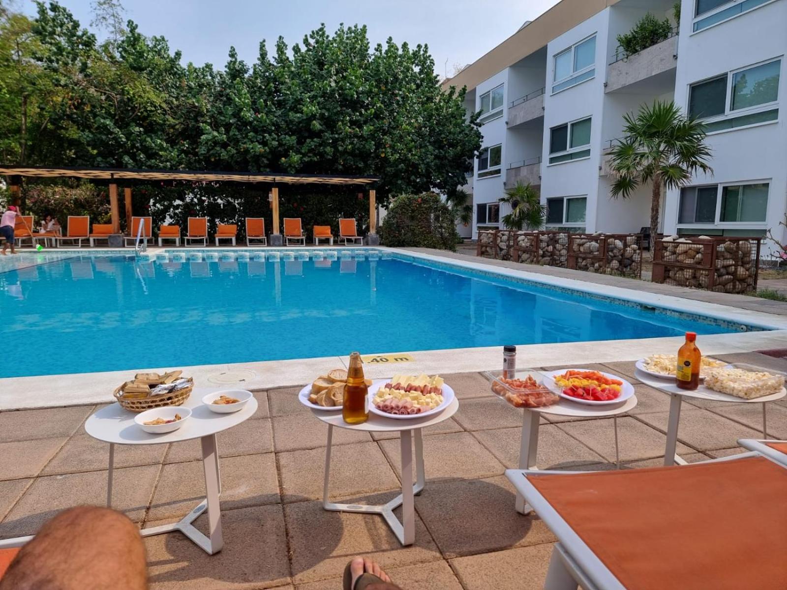 9 Bahias Condos con club de playa view 5