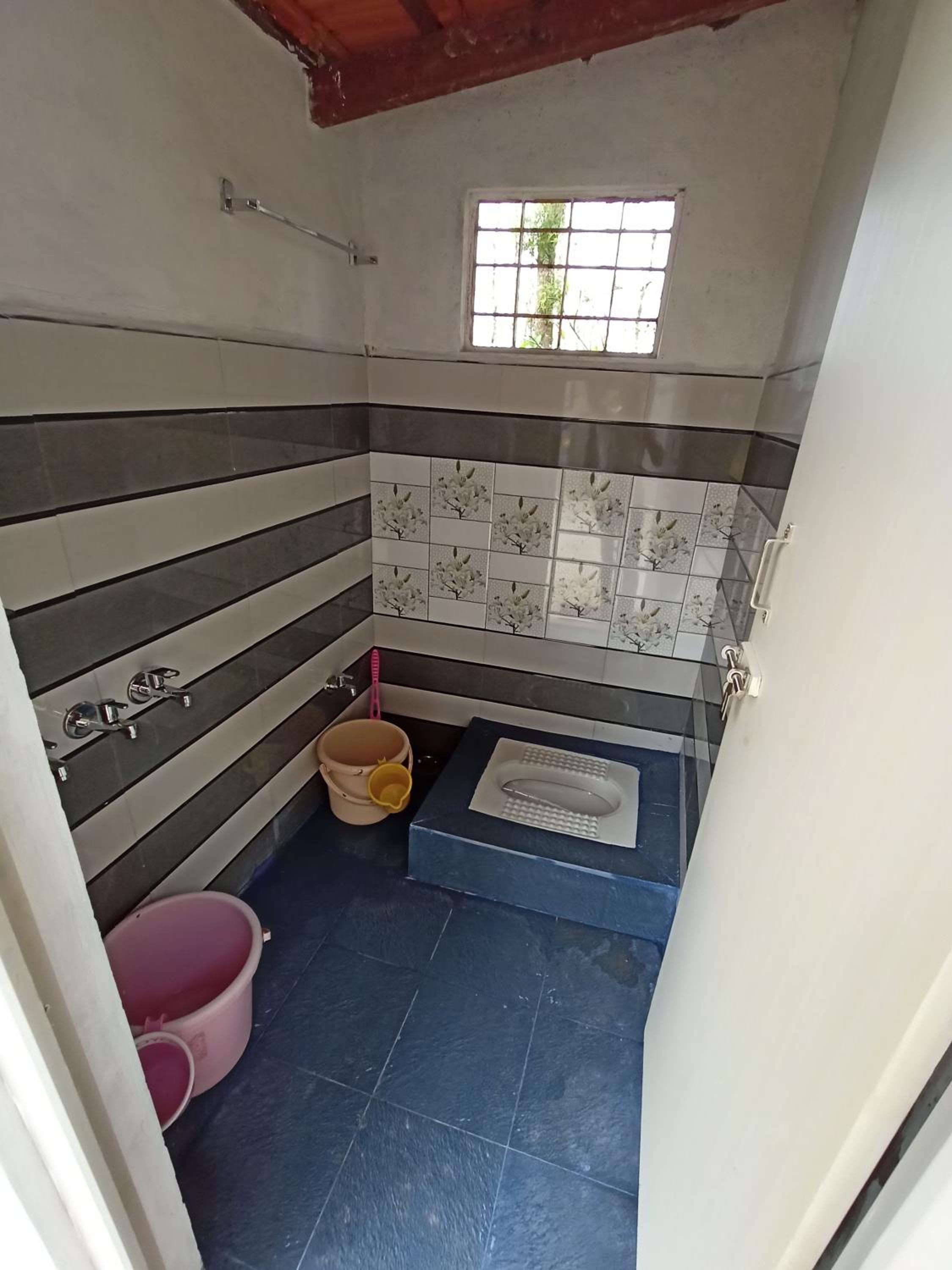 Flora Homestay