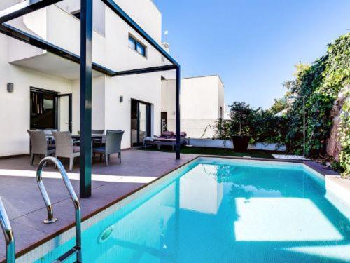 wonderful villa with private swimming pool